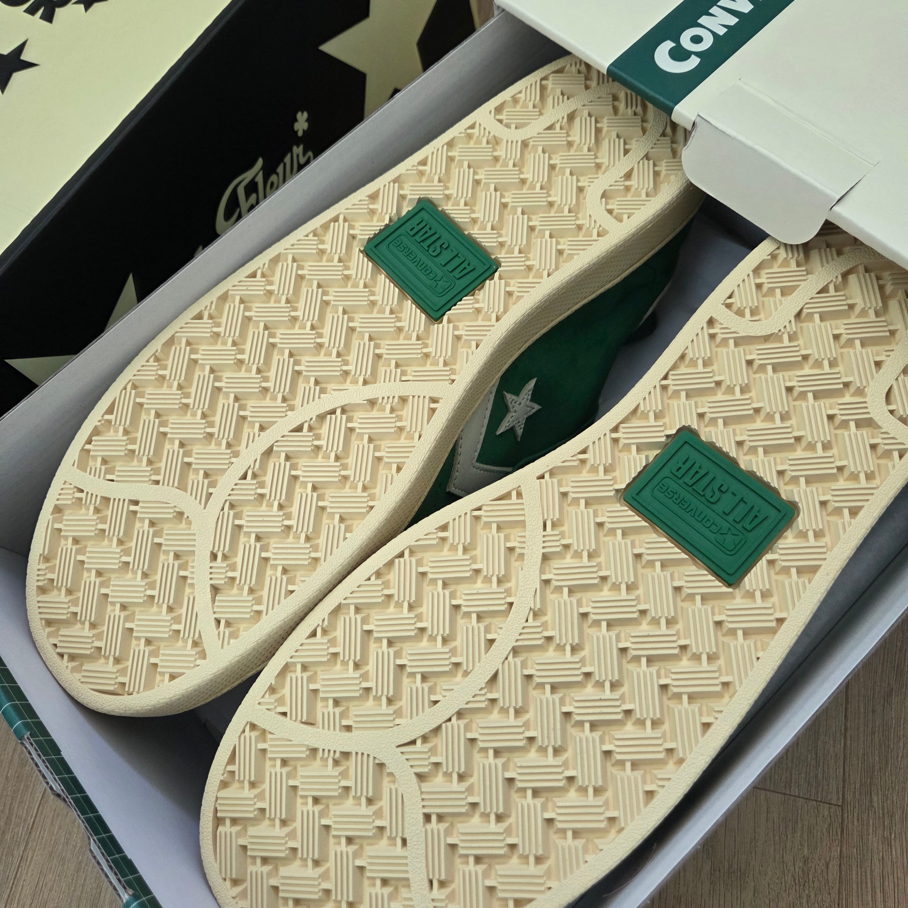 Converse x Golf Le Fleur 1908 Pro Leather Amazon Banana Crepe 착용 스타일 - 2