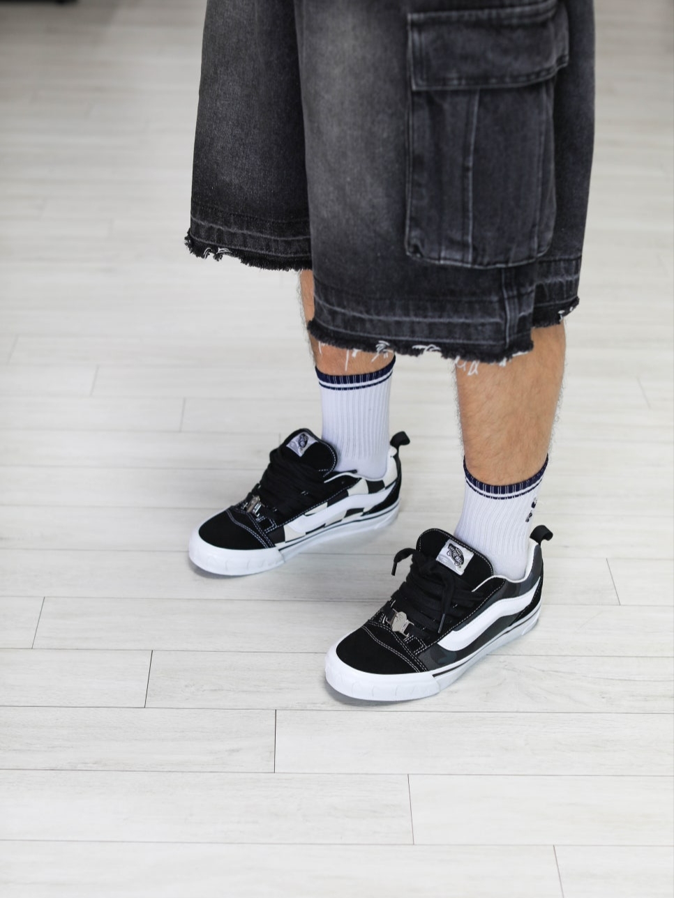 Vans x BAPE Premium Knu-Skool Camo Black 착용 스타일