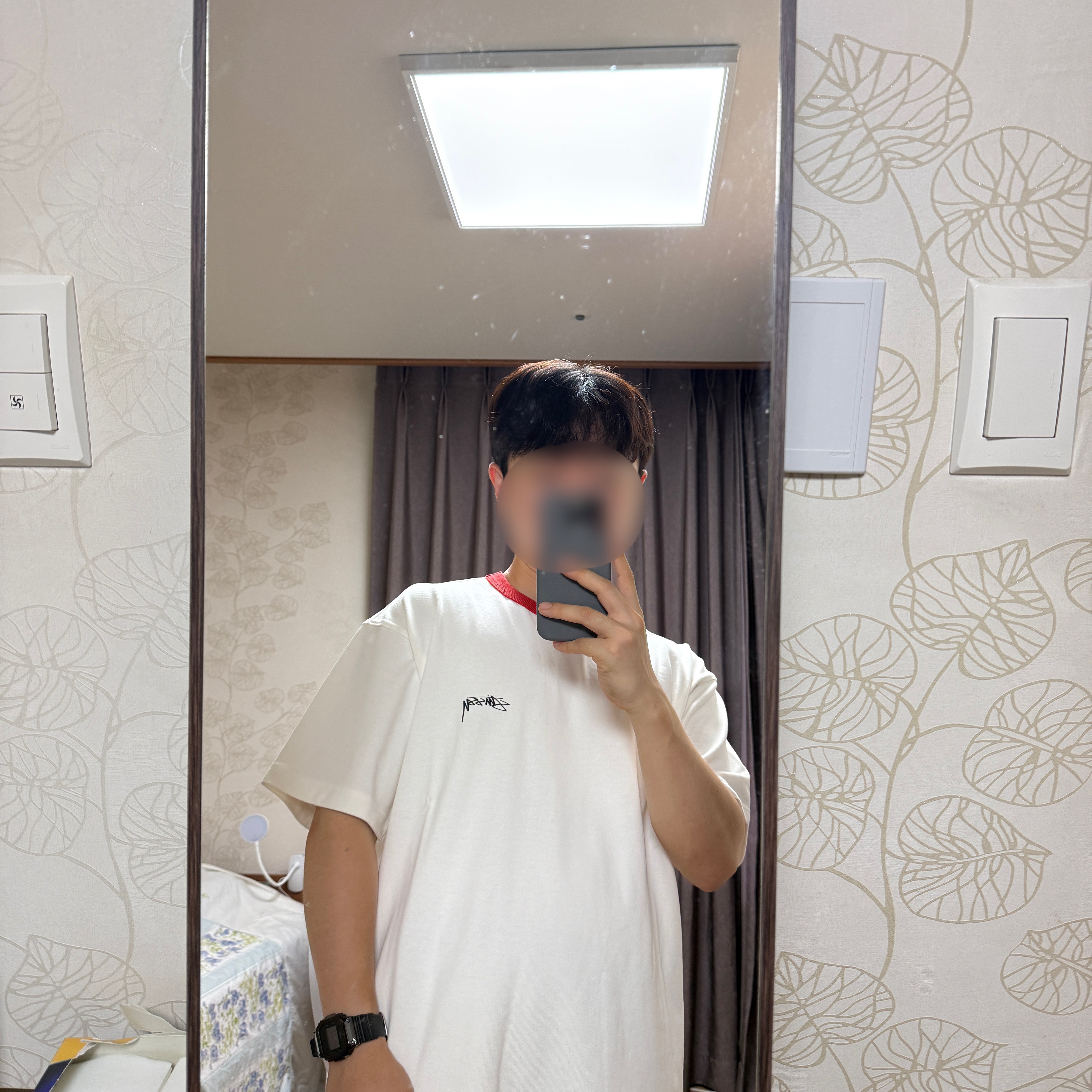 Stussy Ringer T-Shirt White 착용 스타일