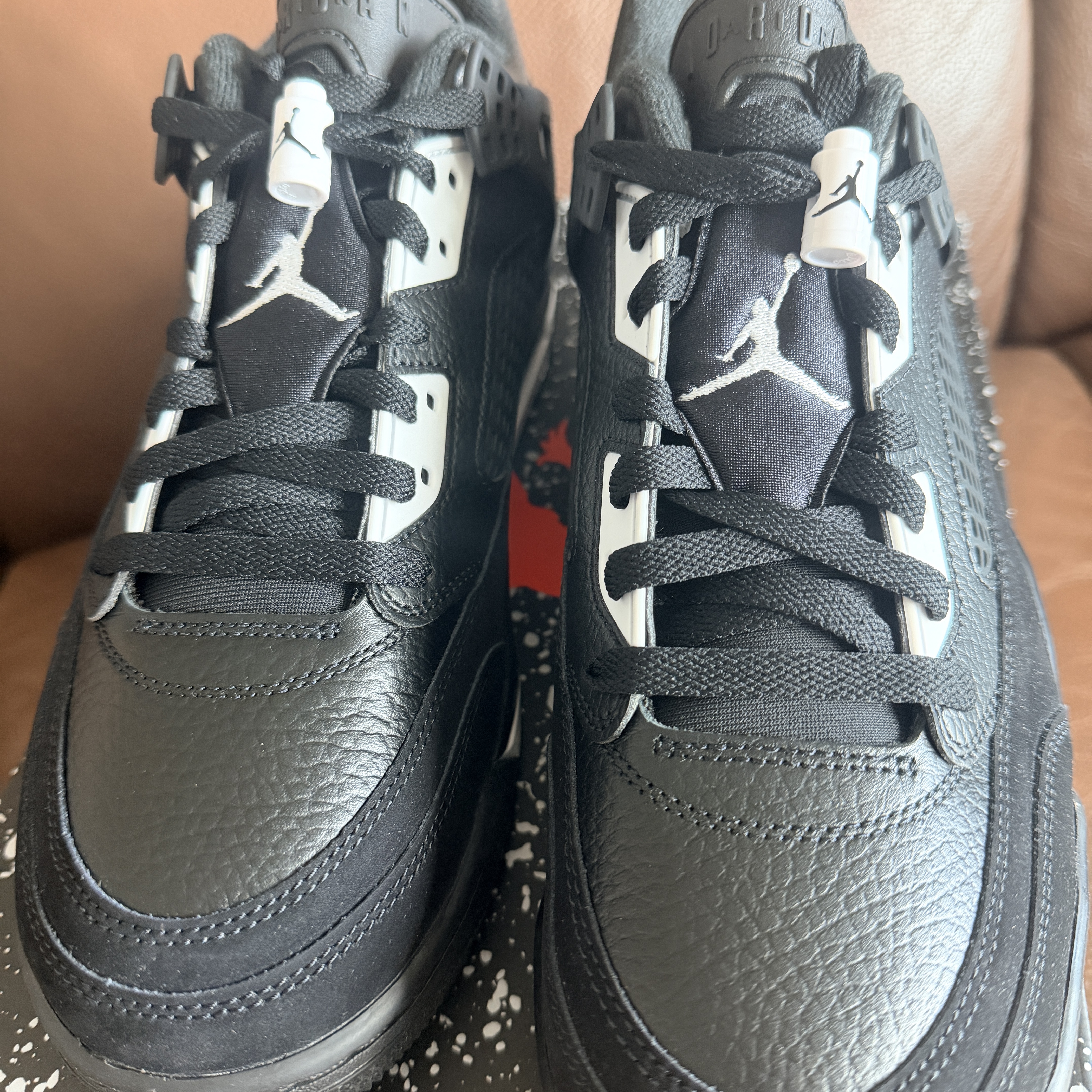Jordan Spizike Low Black White 착용 스타일 - 2