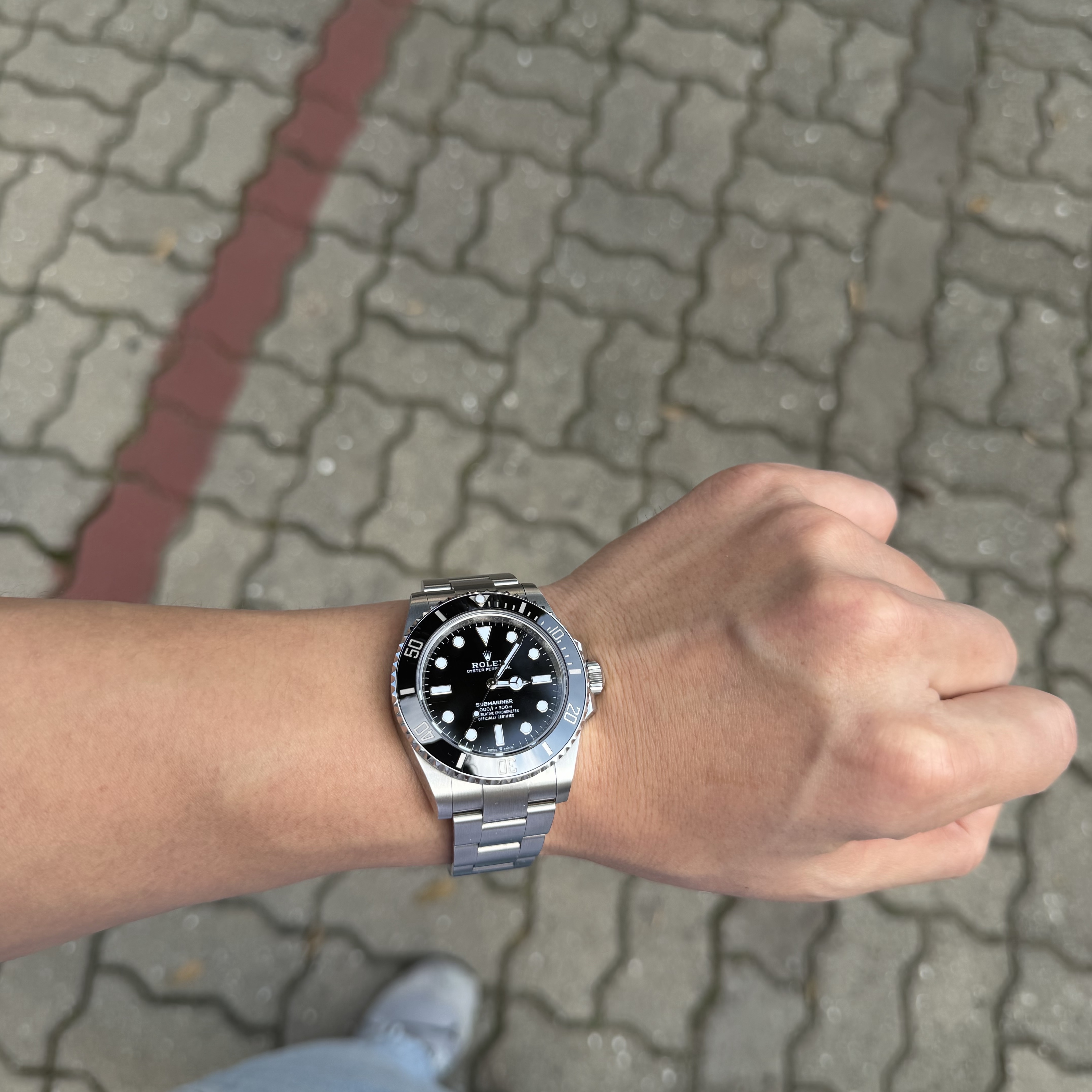 Rolex Submariner 41mm 124060 Black Oyster 착용 스타일 - 1
