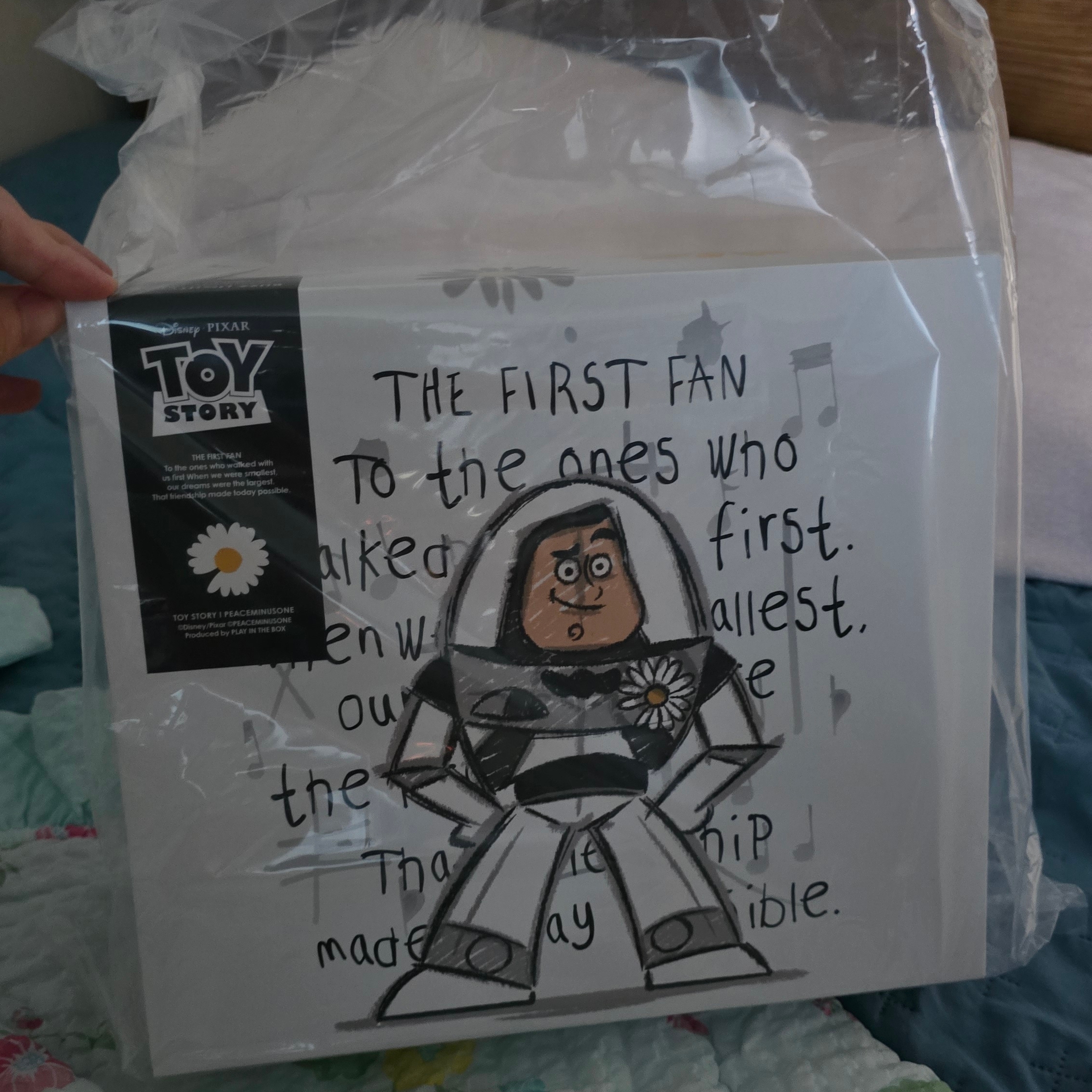 Peaceminusone x Toy Story The First Fan Action Figure Buzz 착용 스타일