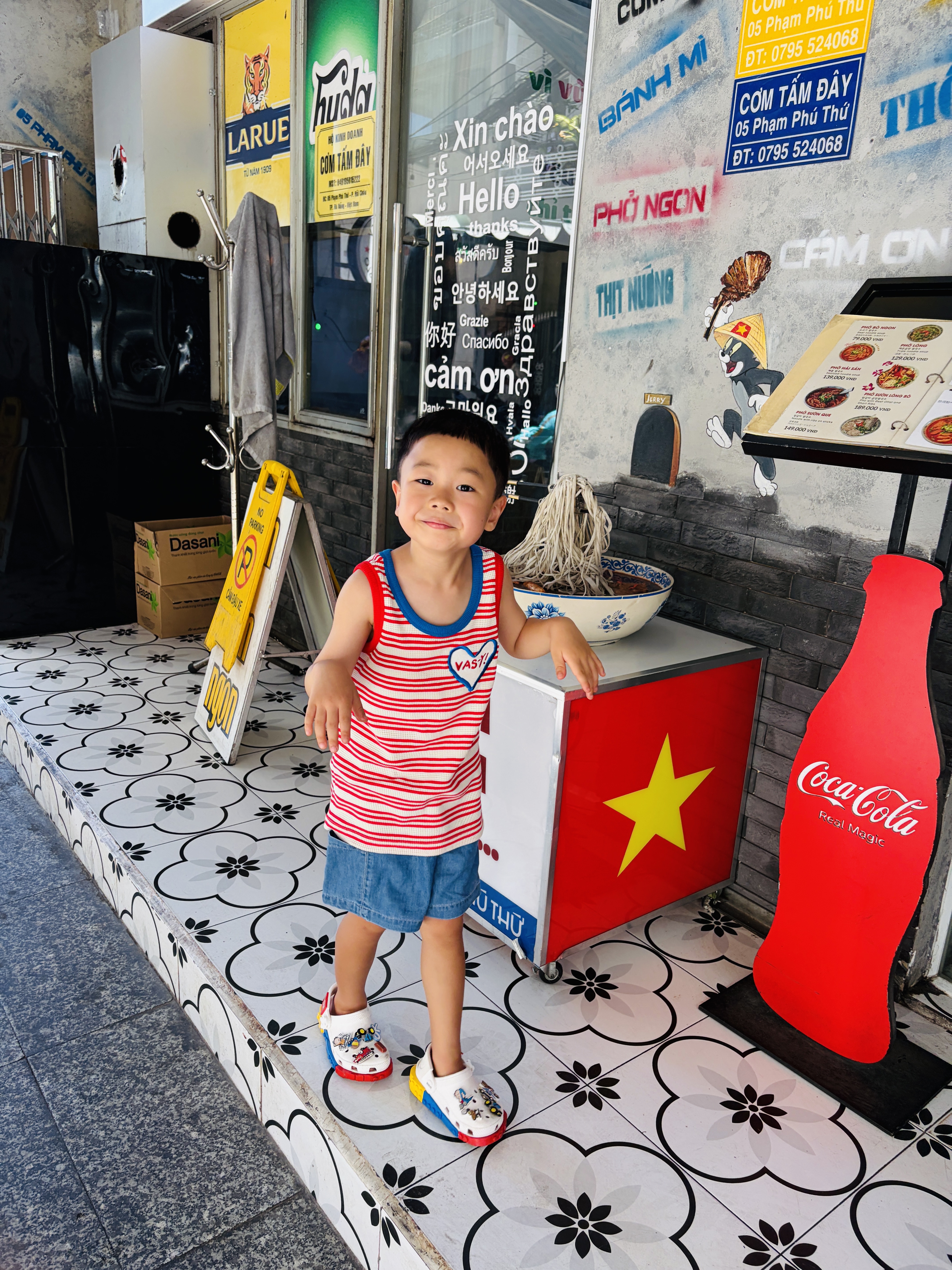 (Kids) Crocs x Lego Creativity Clog White 착용 스타일 - 5