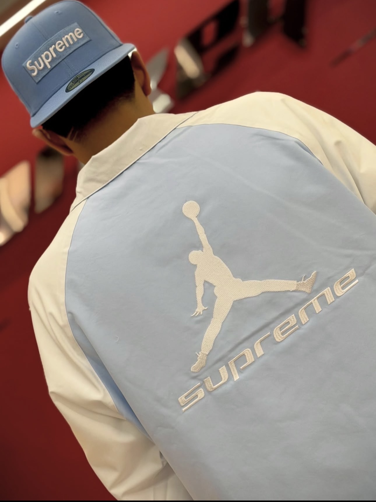 Supreme x Jordan Track Jacket White - 26SS 착용 스타일 - 1