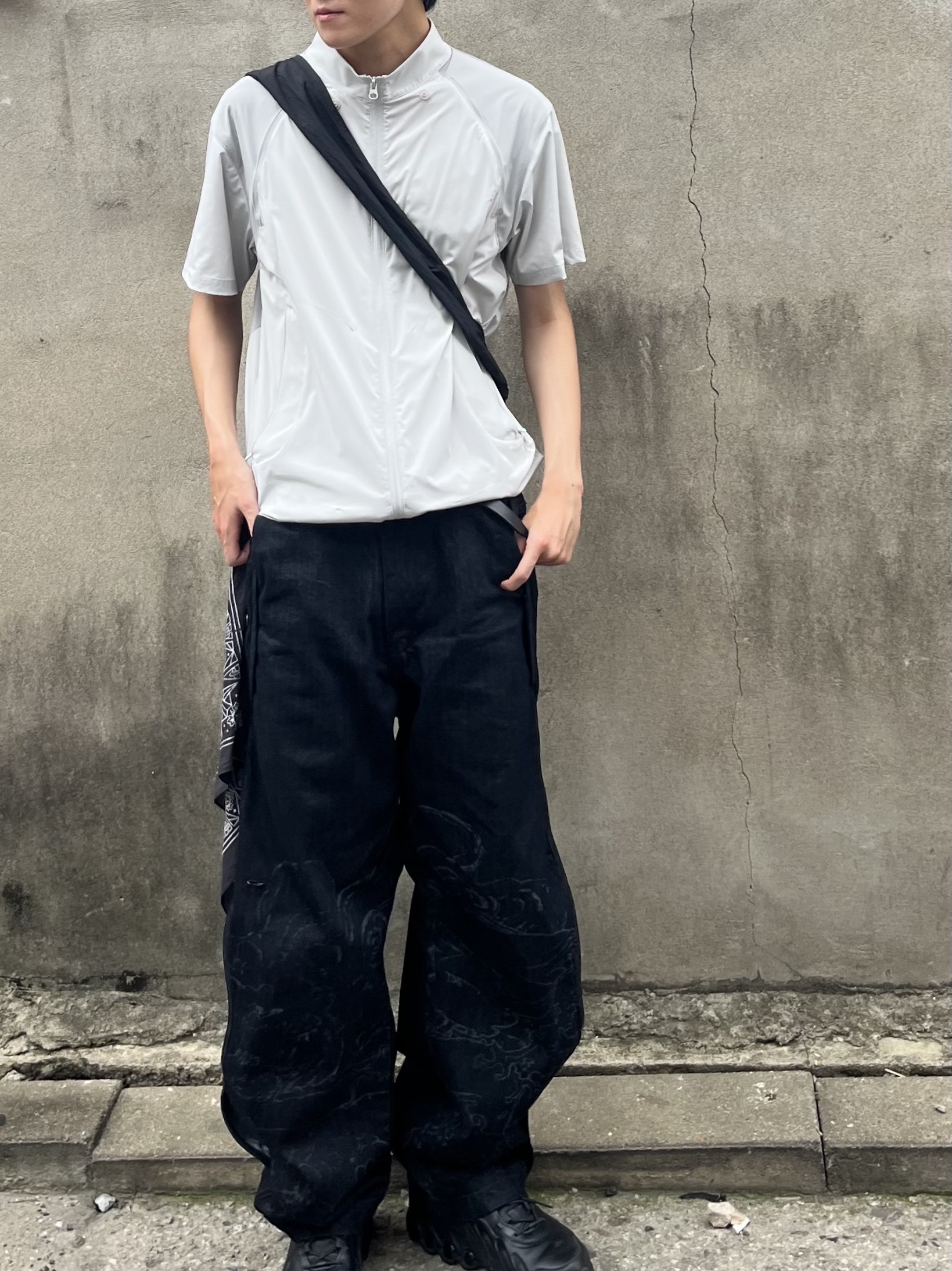 Sansan Gear x YUMINHA Pants Indigo, Sansan Gear X NCT WISH Jacket Light Grey 착용 스타일