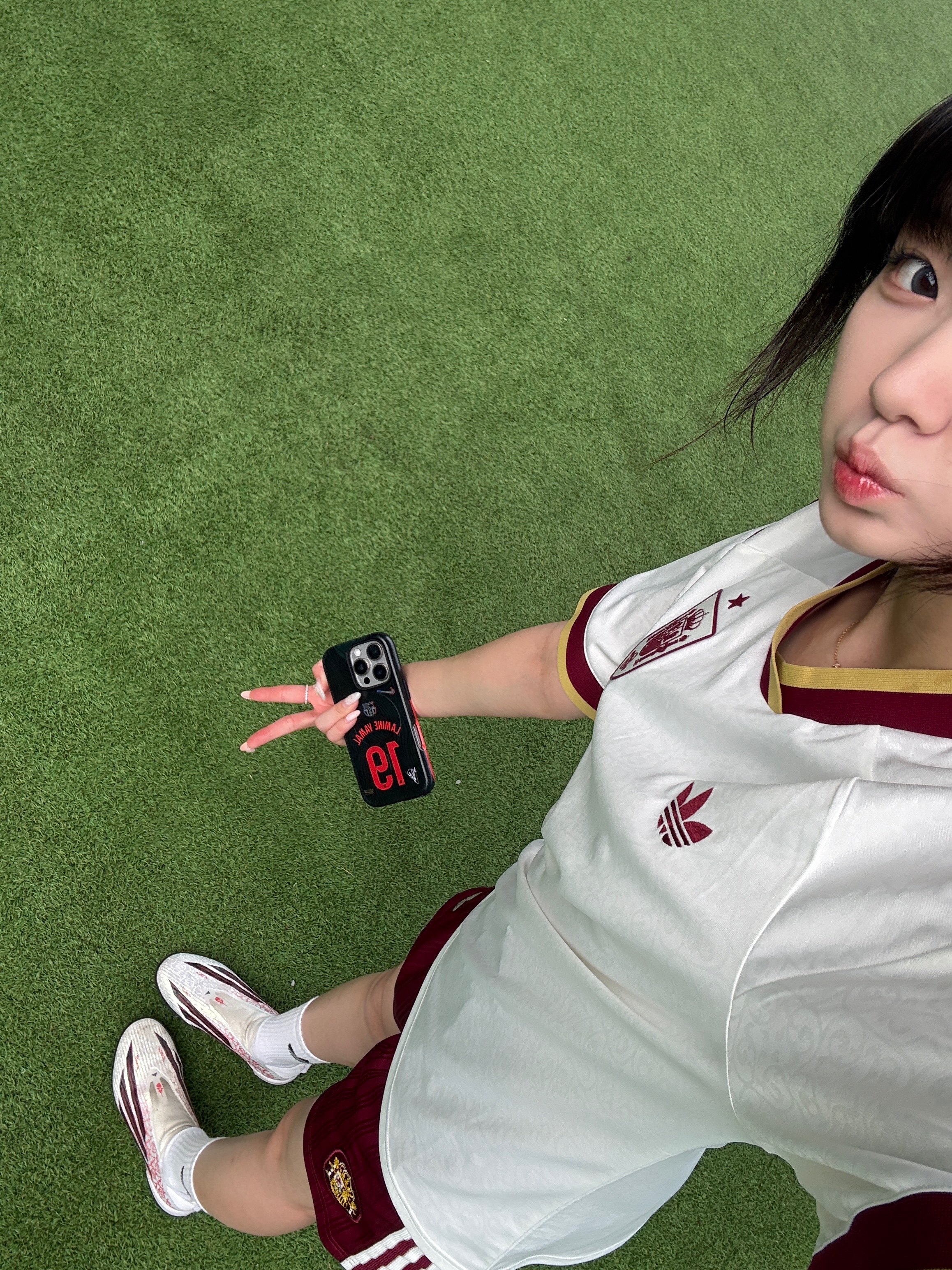 Adidas Spain 2026 Away Jersey Off White - KR Sizing (Non Marking Ver.) 착용 스타일 - 3