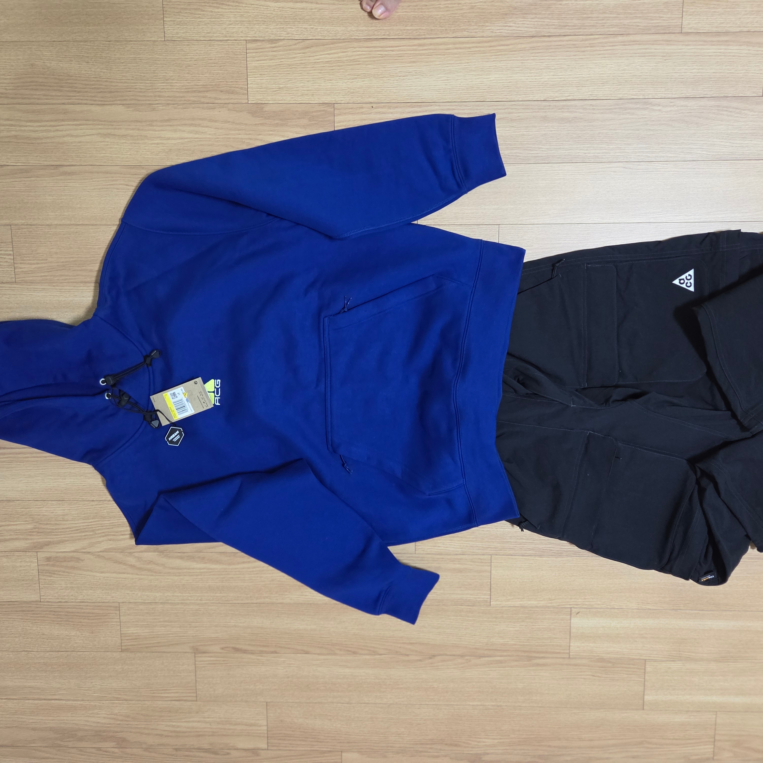 Nike ACG Smith Summit Zip Cargo Pants Black Anthracite - Asia, Nike ACG Smith Summit Pants Khaki - Asia 착용 스타일 - 2