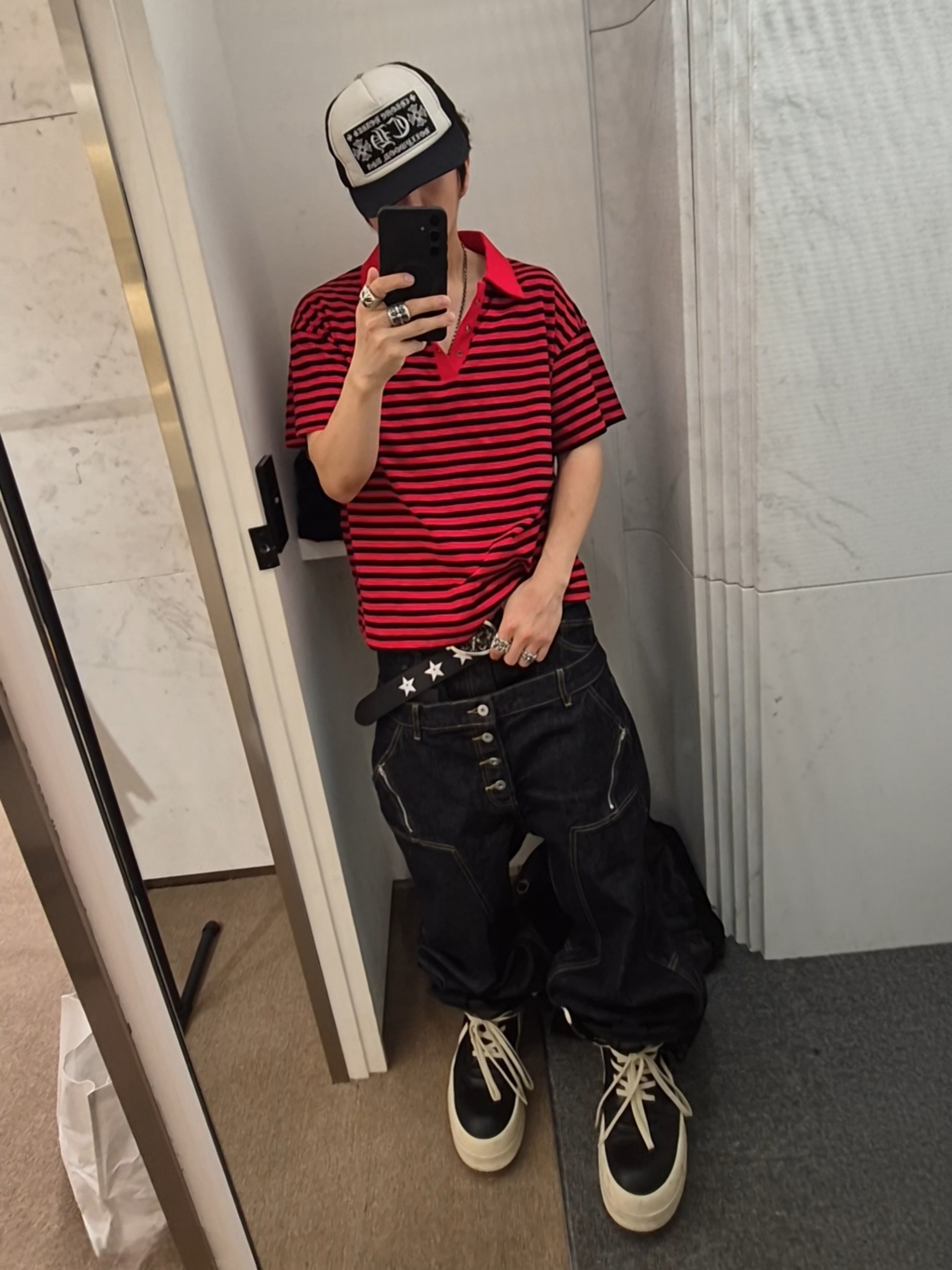Rick Owens Mega Bumper Geobasket Black Milk, ROARINGRAD Layered D Nubuck Belt Black 착용 스타일 - 2