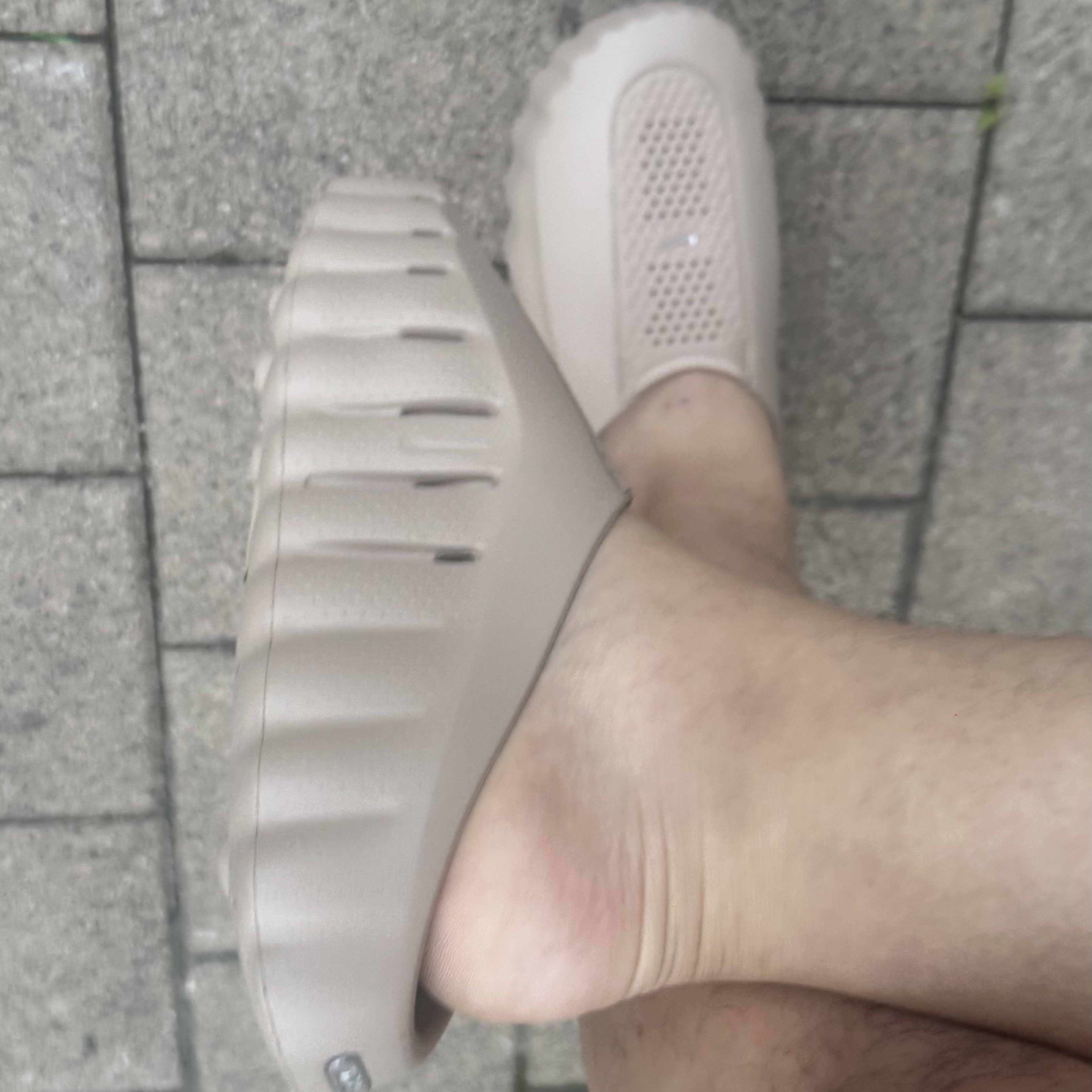 Nike Mind 001 Hemp Pale Ivory 착용 스타일 - 2