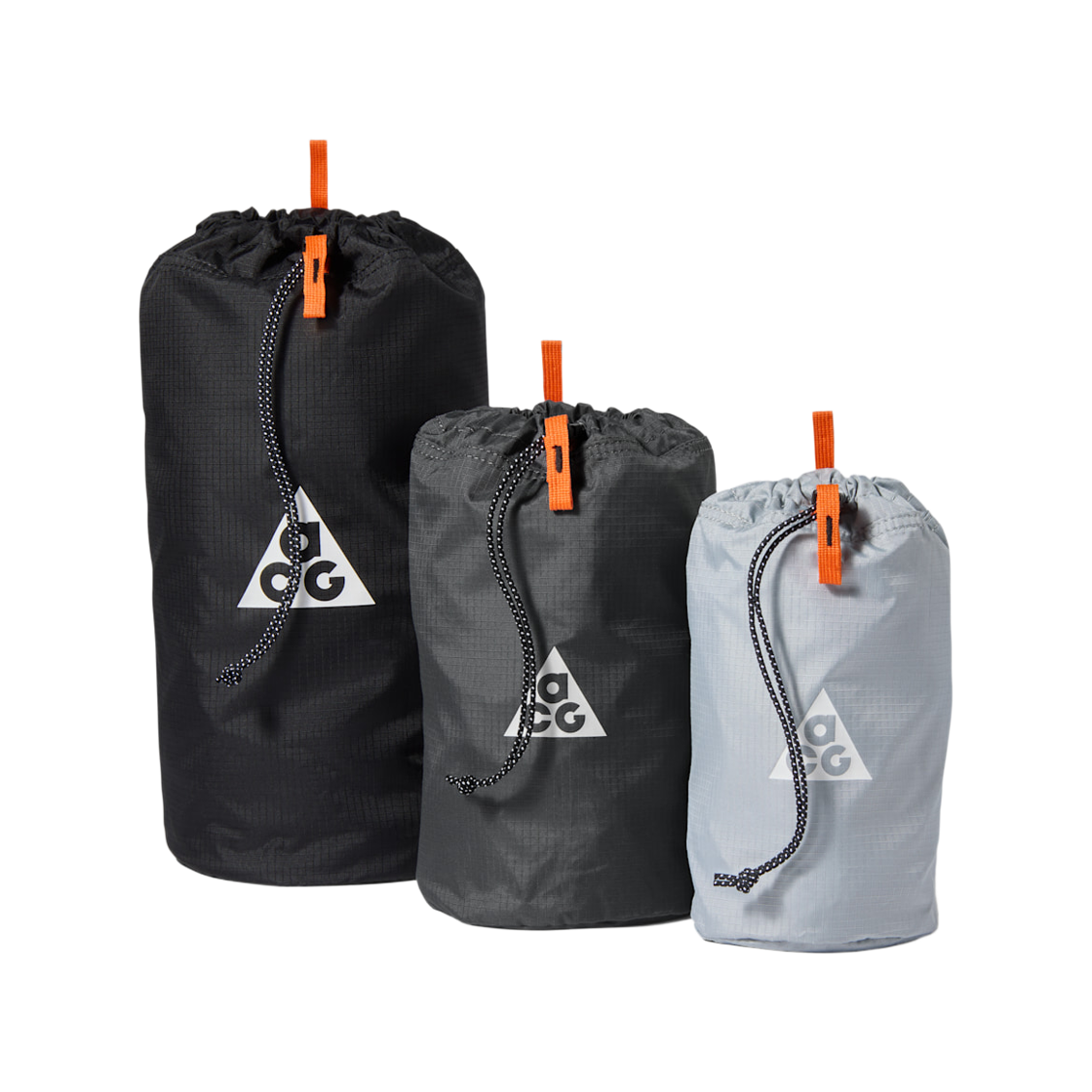 IM5022-010 Nike ACG Stuff Sack 8L Black Safety Orange (3 Pack)