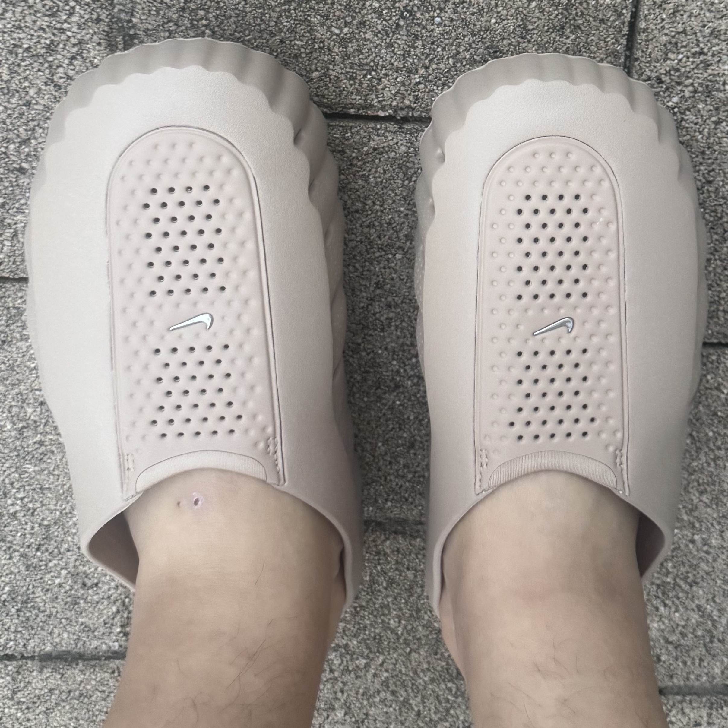 Nike Mind 001 Hemp Pale Ivory 착용 스타일 - 3