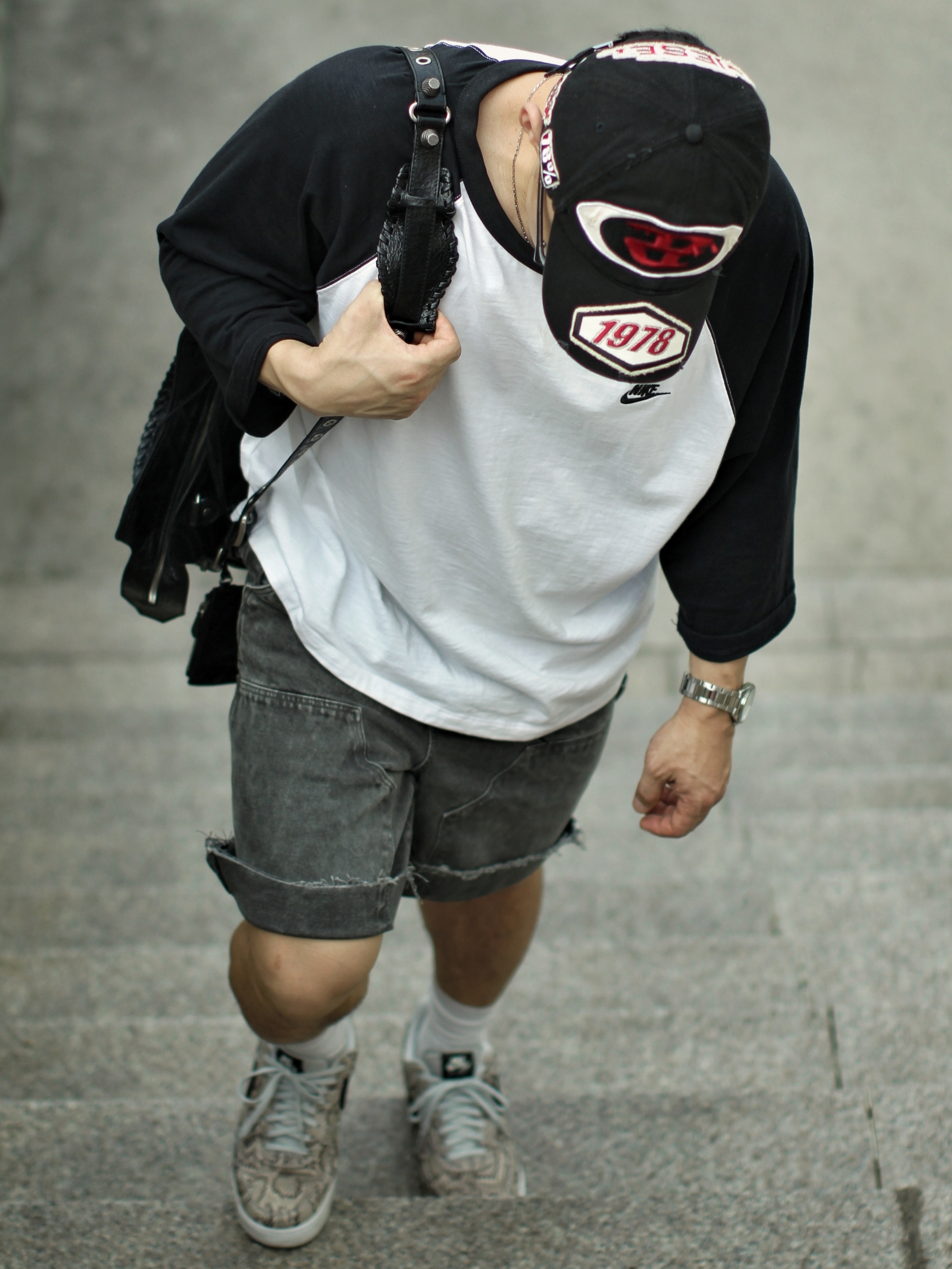 Diesel C-Braff Baseball Cap with Embroidered Patch Black, Nike Air Force 1 Low Snakeskin 2019 착용 스타일 - 2