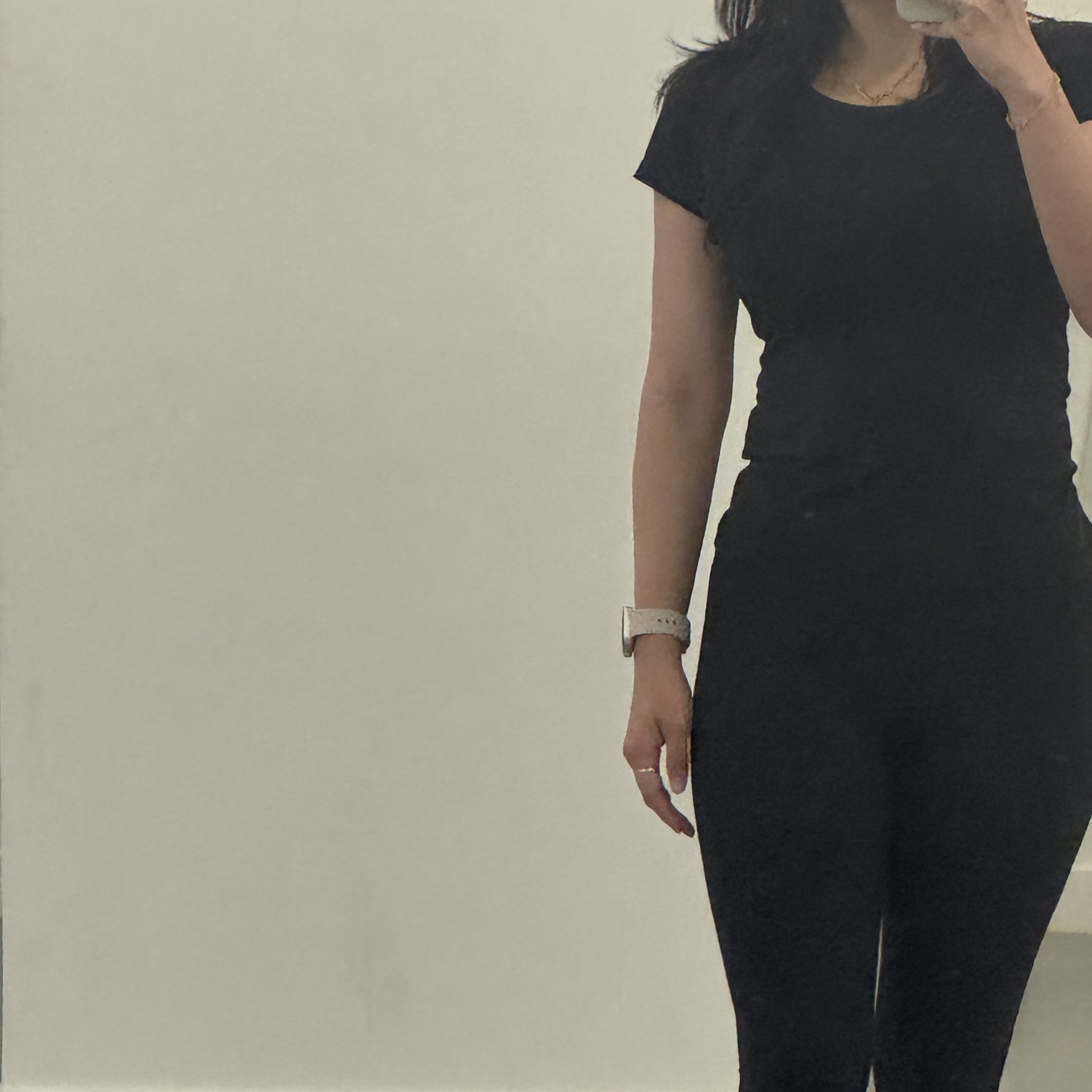 (W) Xexymix V-Up 3D Plus Leggings Black 착용 스타일 - 1