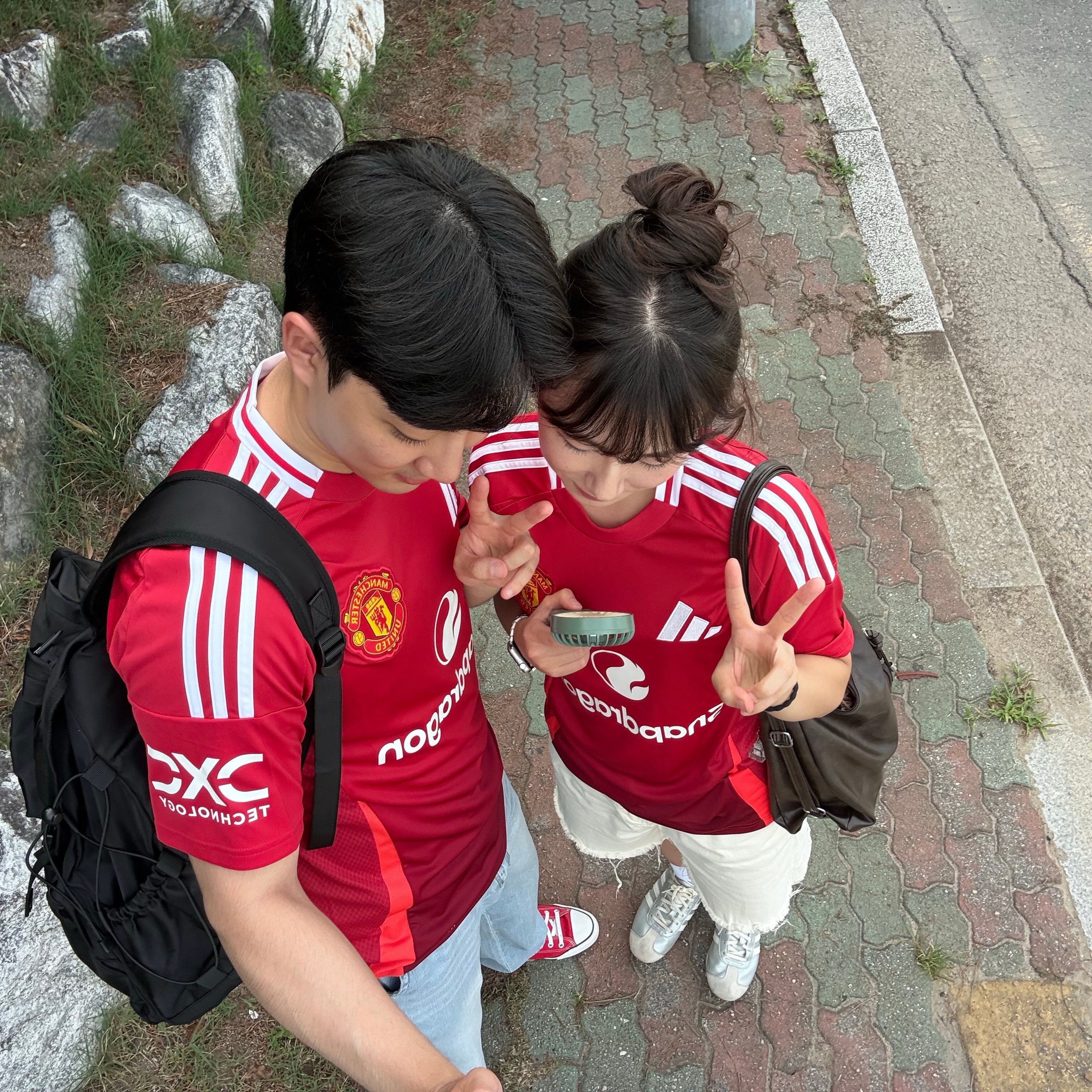 Adidas Manchester United 2024/25 Home Jersey Manchester United FC Red - KR Sizing (Non Marking Ver.) 착용 스타일