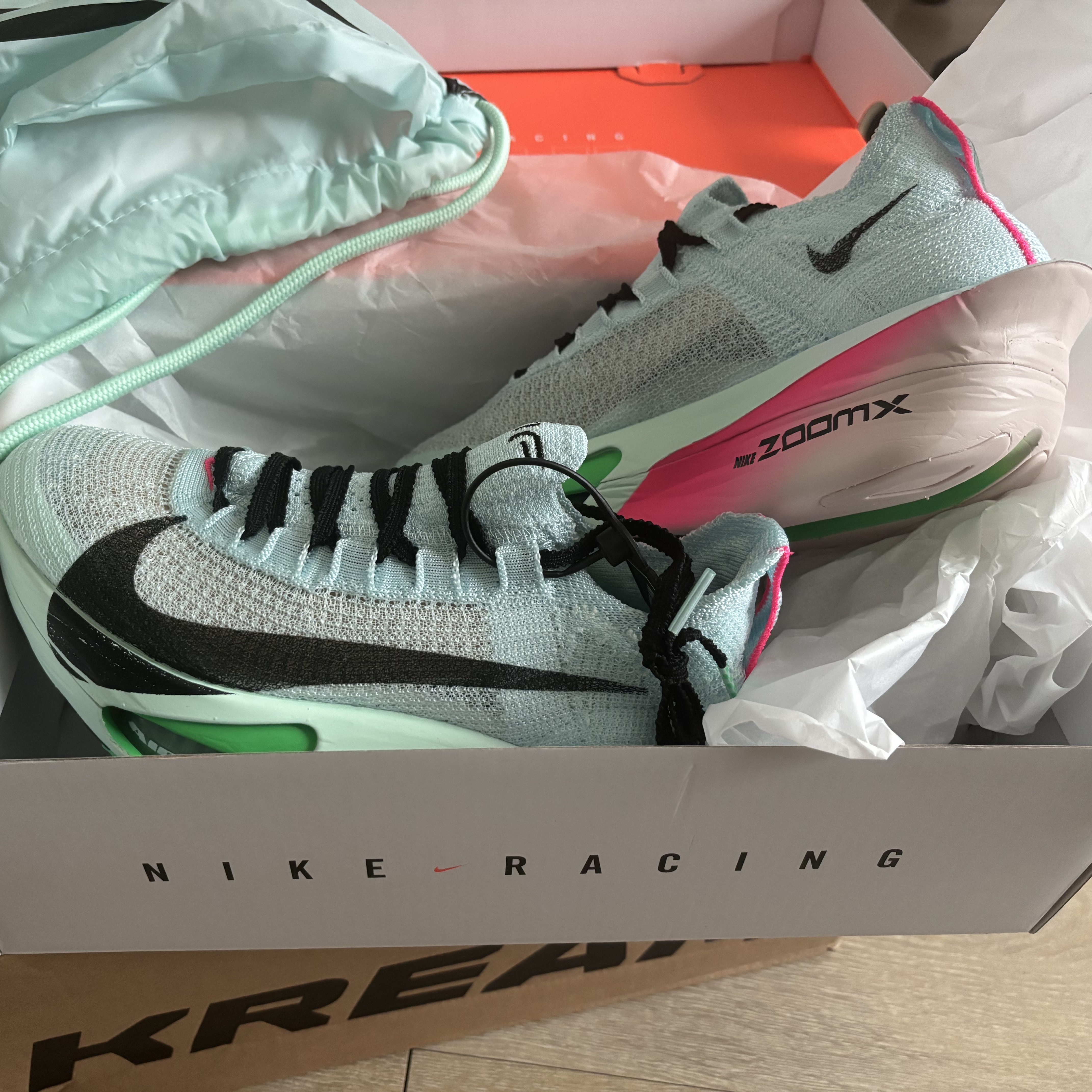 (W) Nike Air Zoom Alphafly Next% 3 Glacier Blue Mint Foam 착용 스타일 - 2