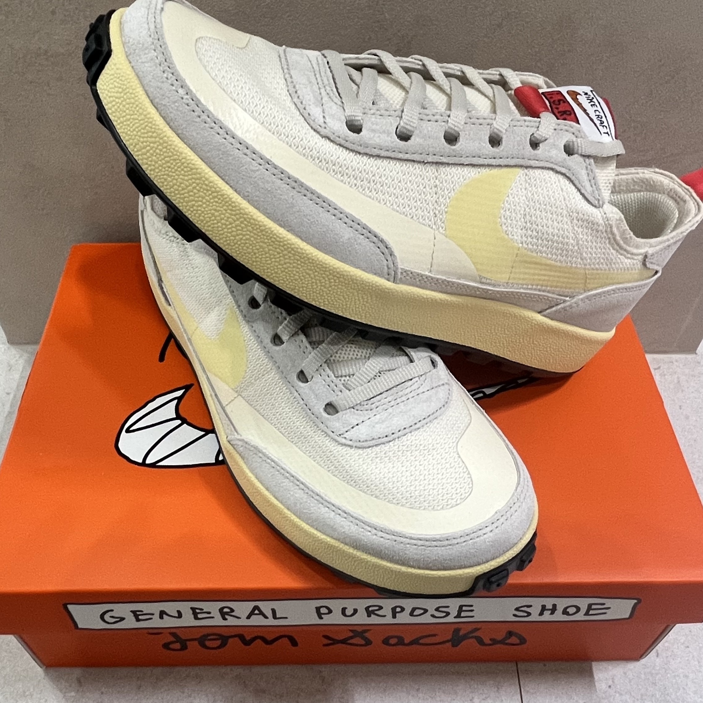 Nike x Tom Sachs General Purpose Shoe Grey Yellow 착용 스타일 - 3