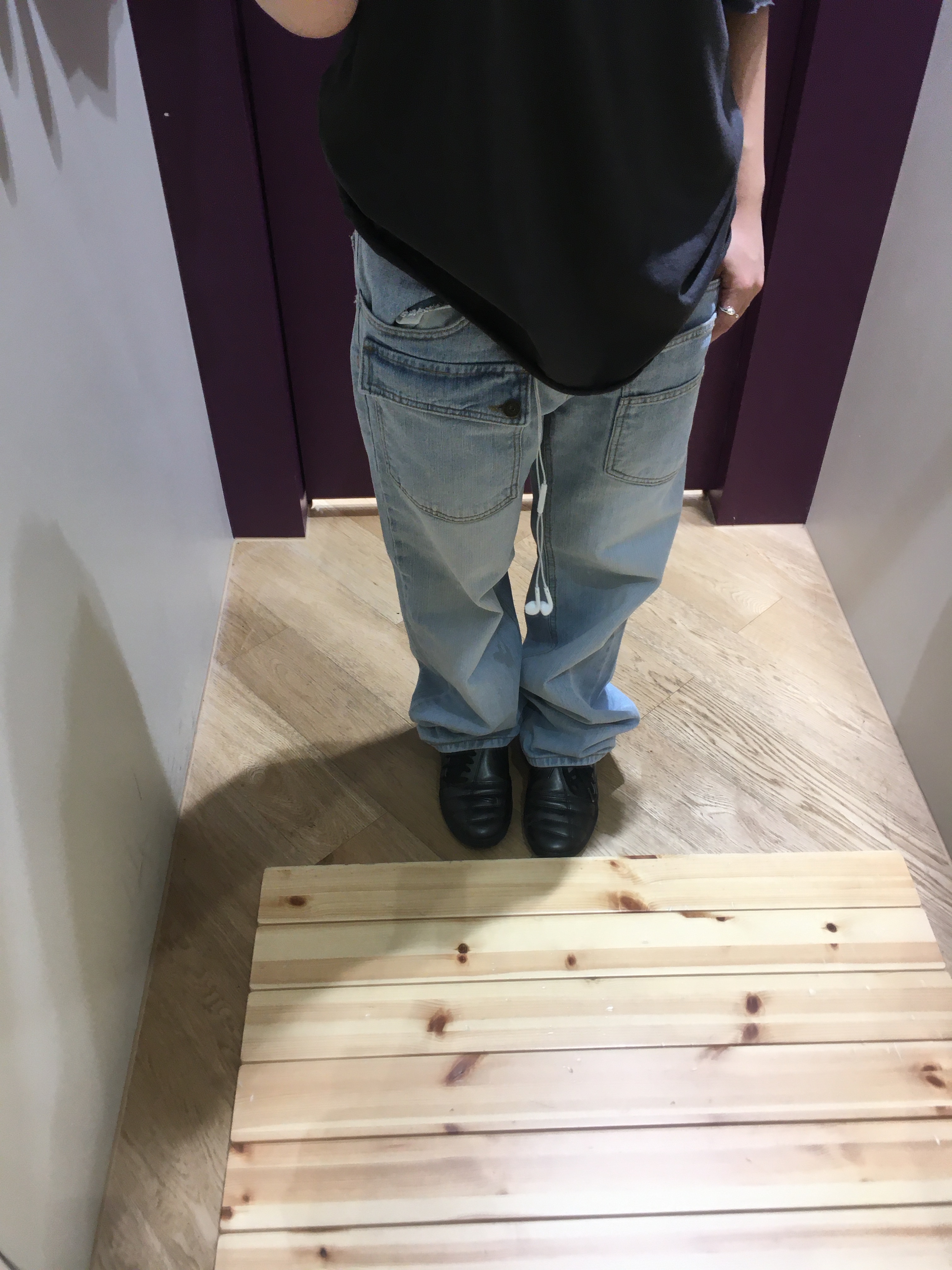 COYSEIO Raw Edge Cotton Jacket Navy, ERTR Front Pocket Cargo Denim Pants Light Blue 착용 스타일 - 3