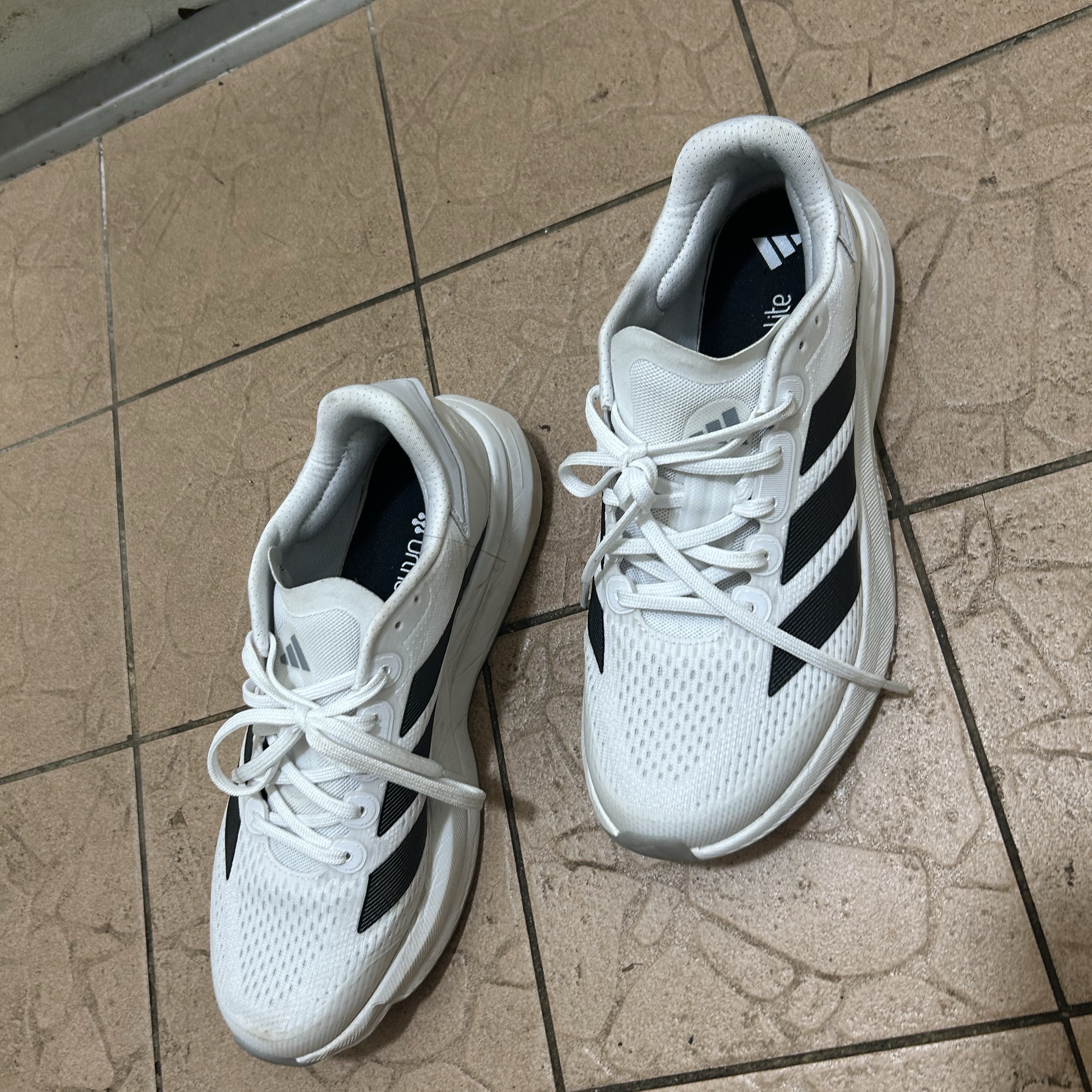 Adidas Duramo Speed 2 Cloud White Core Black 착용 스타일 - 1