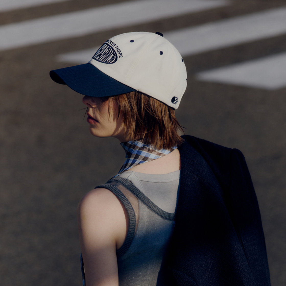 트래픽하모니 라운드 로고 딥핏 볼캡 아이보리&네이비(Traffic Harmony Round Logo Deep Fit Ball Cap Ivory & Navy) - 3