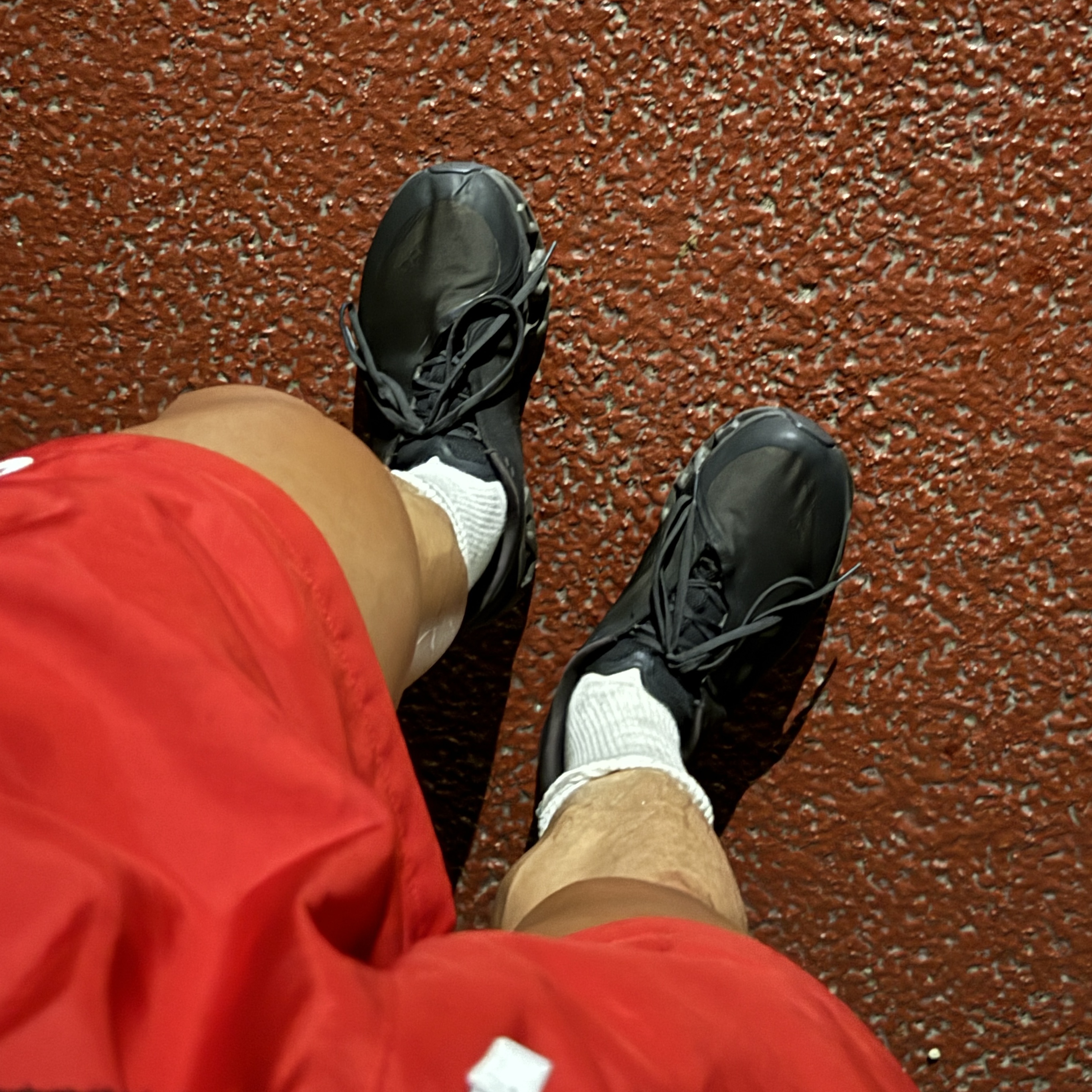 Nike Swim Essential 5 Inch Volley Shorts University Red, On Running x Post Archive Faction (Paf) Cloudmonster 2 Thorn Brown 착용 스타일 - 2
