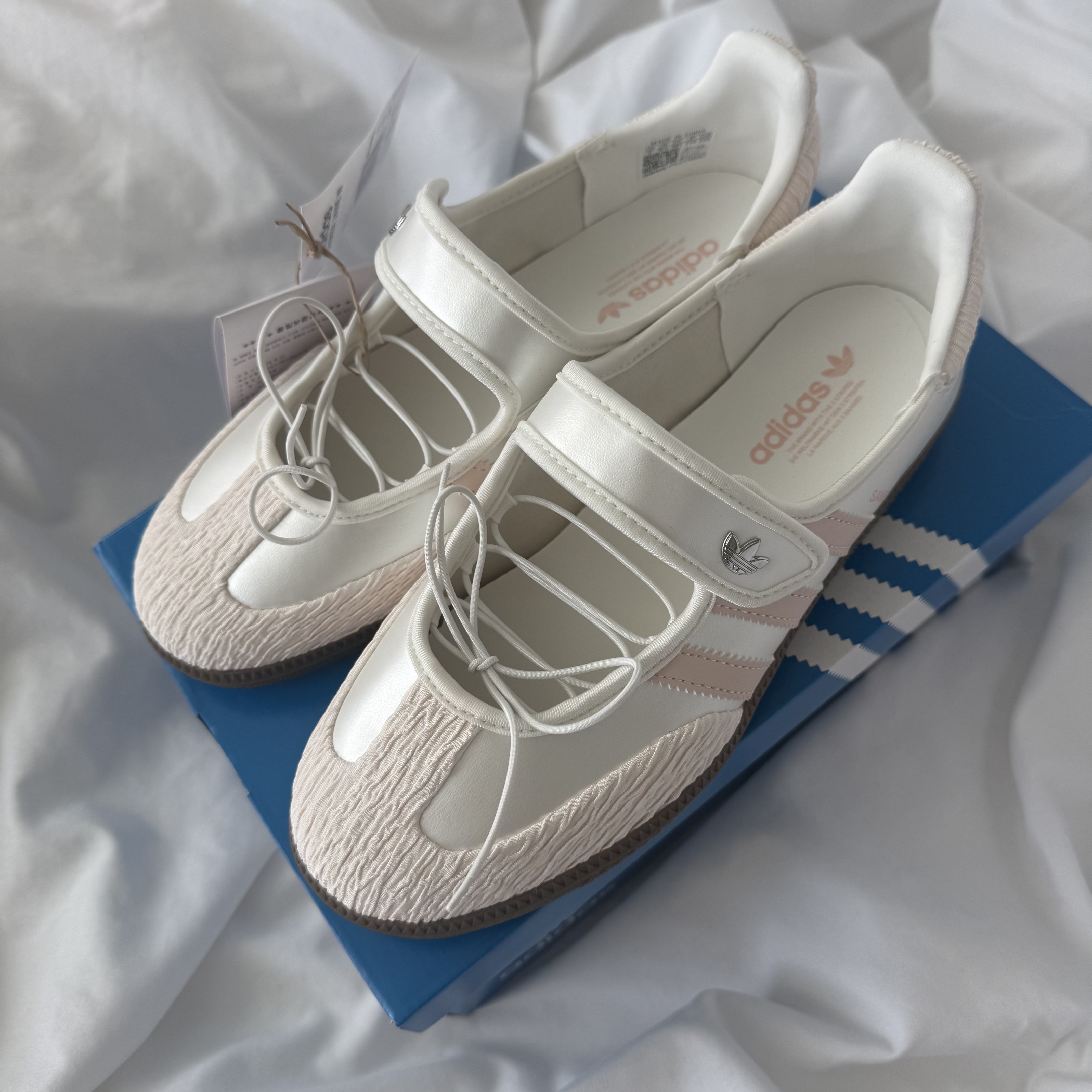 (W) Adidas Originals Samba Jane Core White Chalk White 착용 스타일 - 1