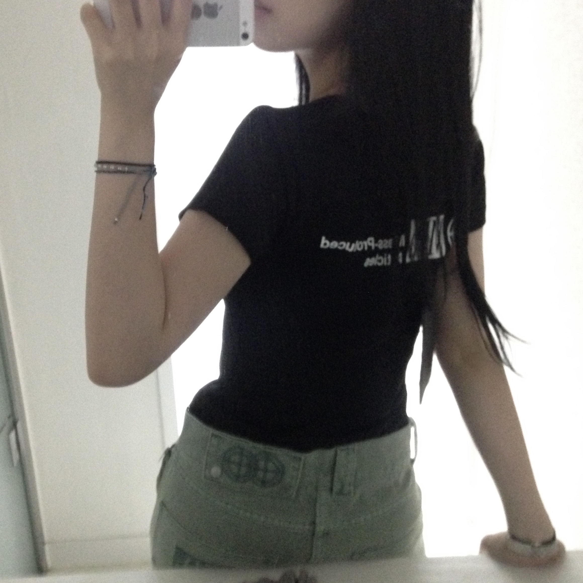 (W) Plastic Product MPa T-Shirt Black 착용 스타일
