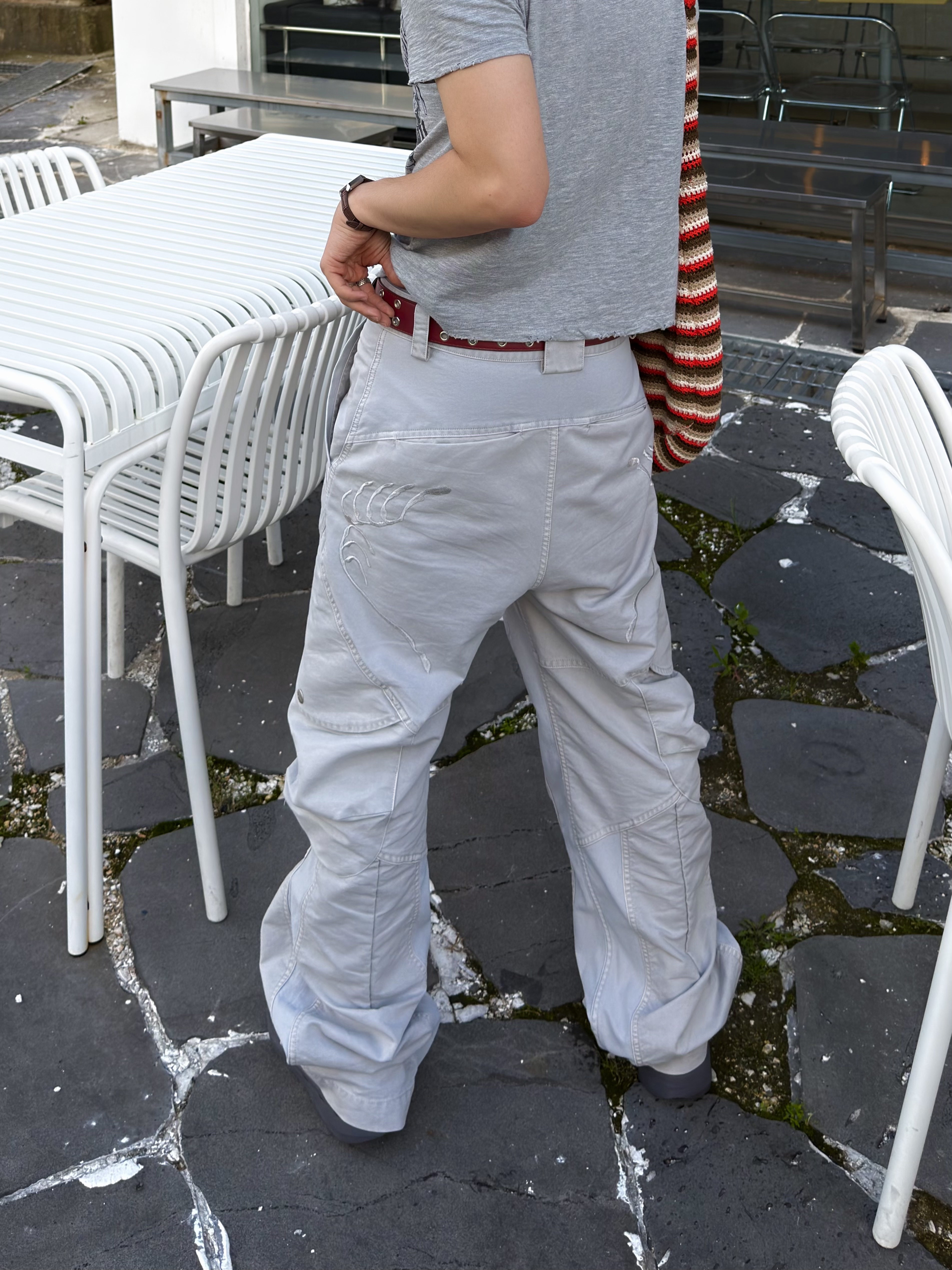 On Running x Post Archive Faction (Paf) Cloudboom Volt Ember Pebble, Ignota Core:15 Shell Cargo Pants Stone Grey 착용 스타일 - 5