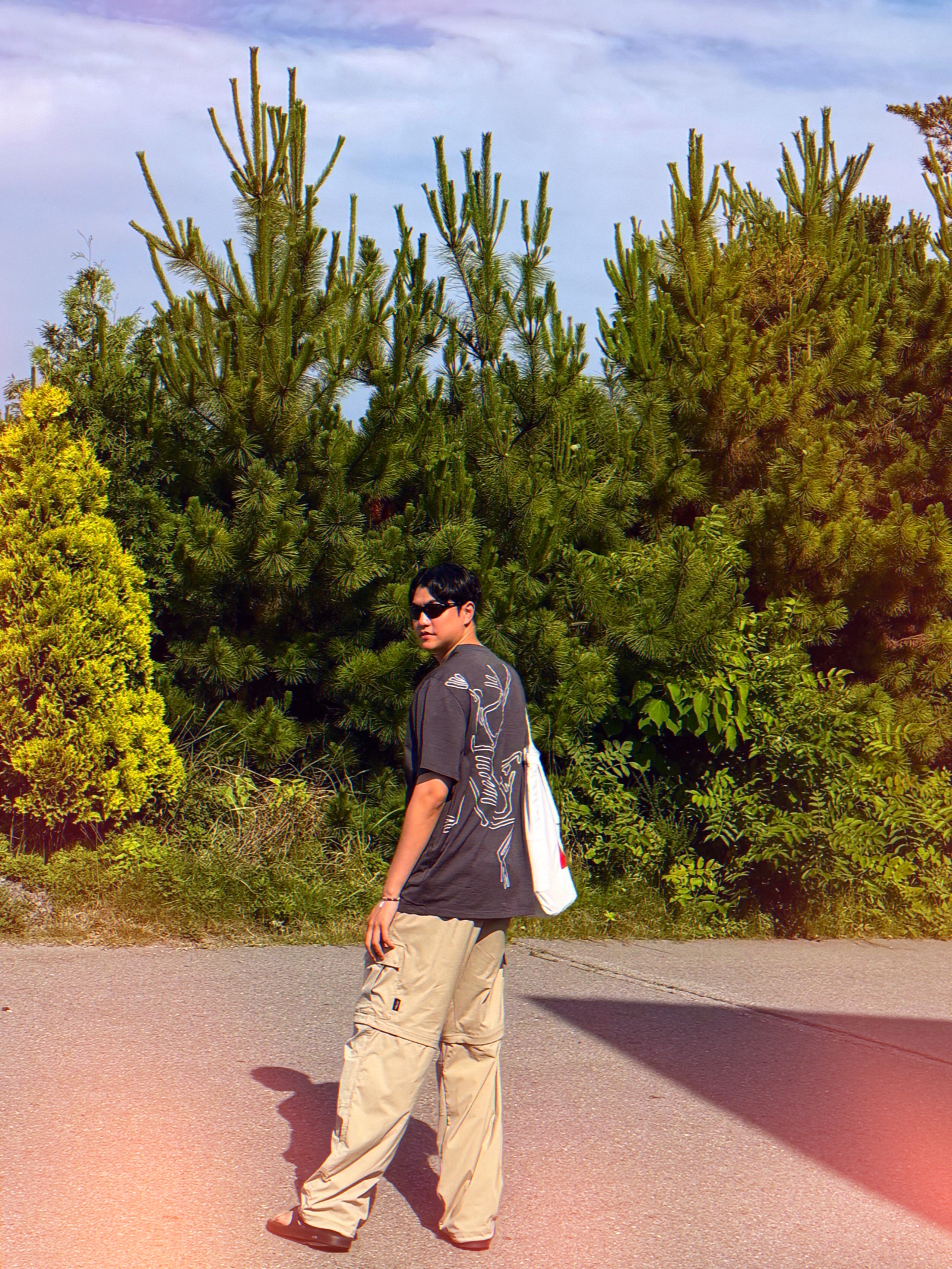 Arc'teryx Cormac Arc'Bird Logo SS T-Shirt Tatsu Heather Stone Green 착용 스타일