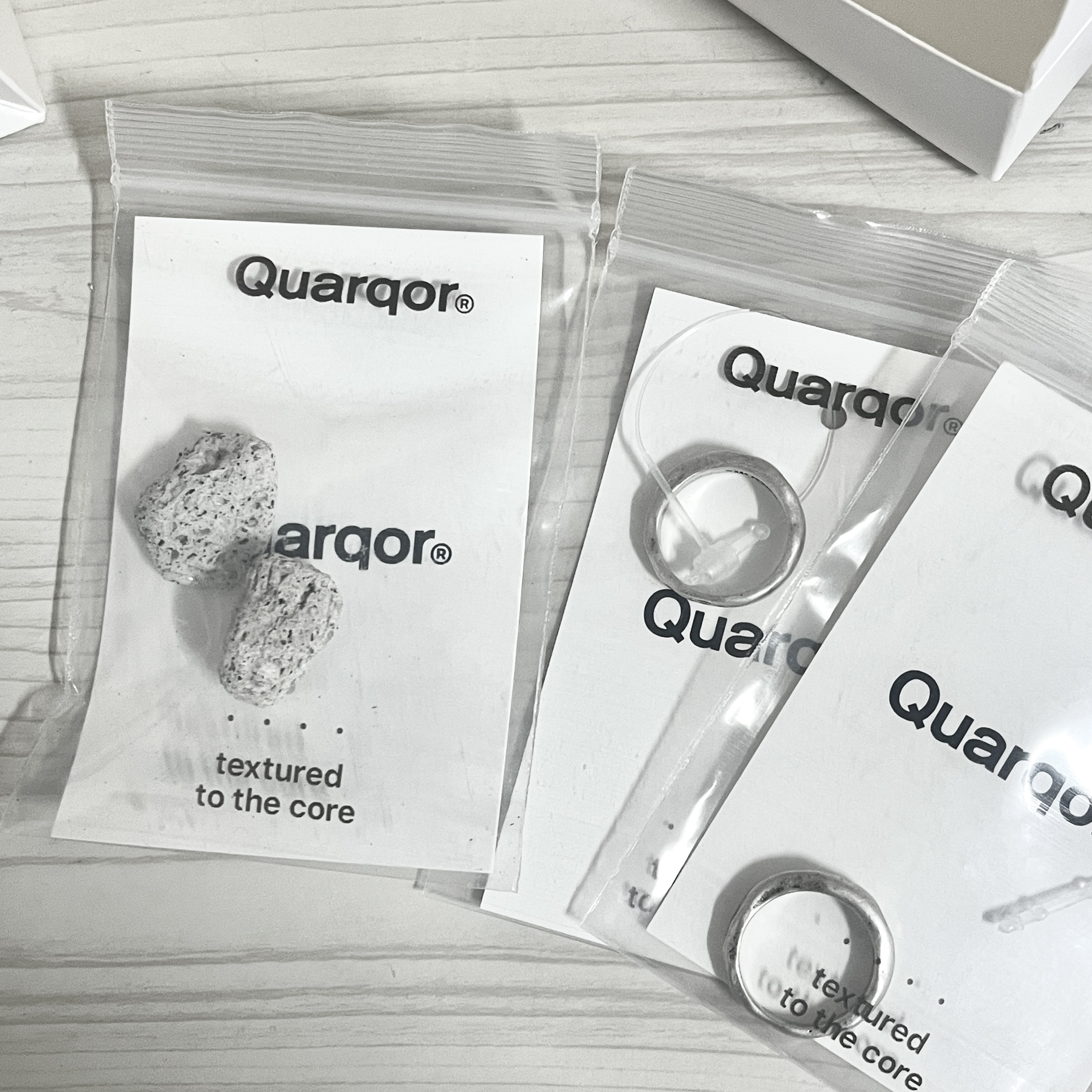 Quarqor #3106 Ring 착용 스타일