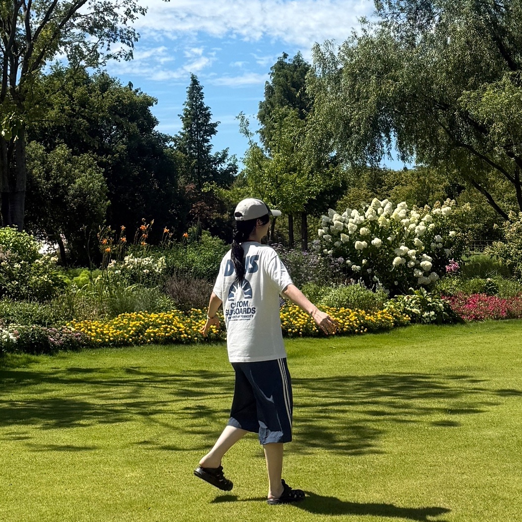 Adidas Originals Capri Shorts Crew Blue Cream White - KR Sizing, [더블적립] sunlovetour Daybreak Cap Khaki 착용 스타일
