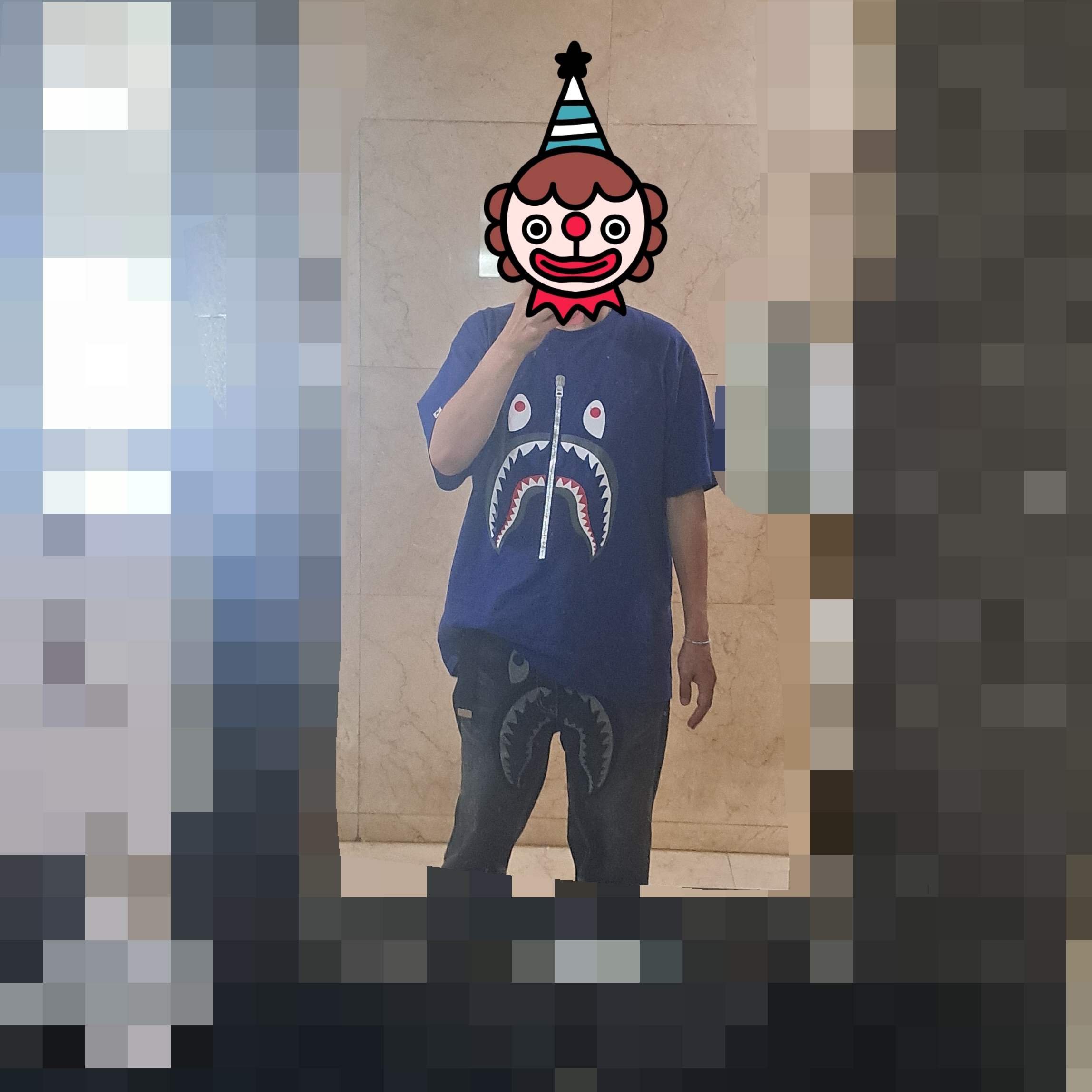 BAPE Shark T-Shirt Navy, BAPE Shark Relaxed Fit Denim Pants Indigo 착용 스타일