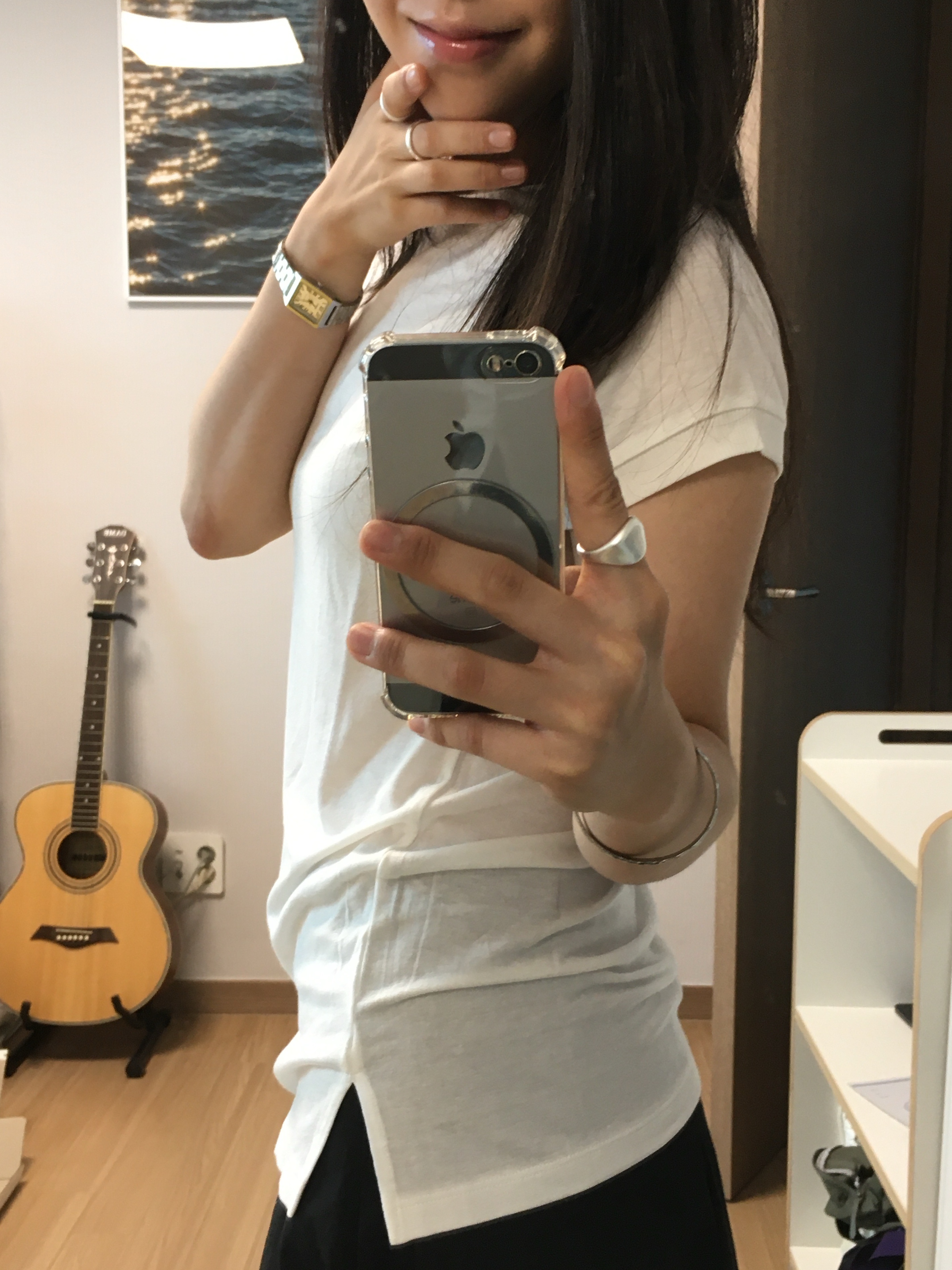 Polyteru Women Muted T-Shirt White, Polyteru Women Muted T-Shirt Charcoal 착용 스타일 - 3