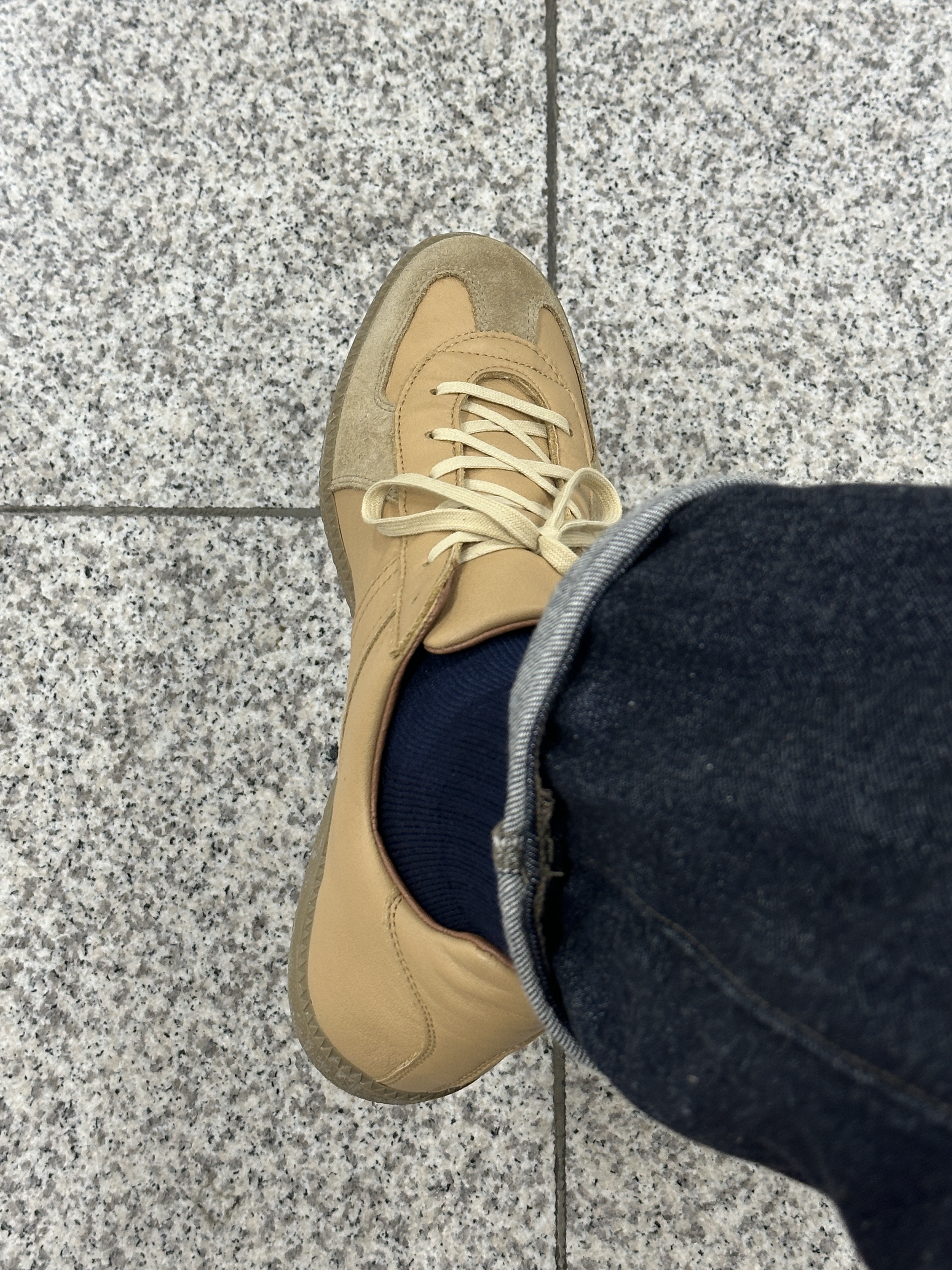 Reproduction of Found German Military Trainer 1700L Light Beige 착용 스타일 - 1