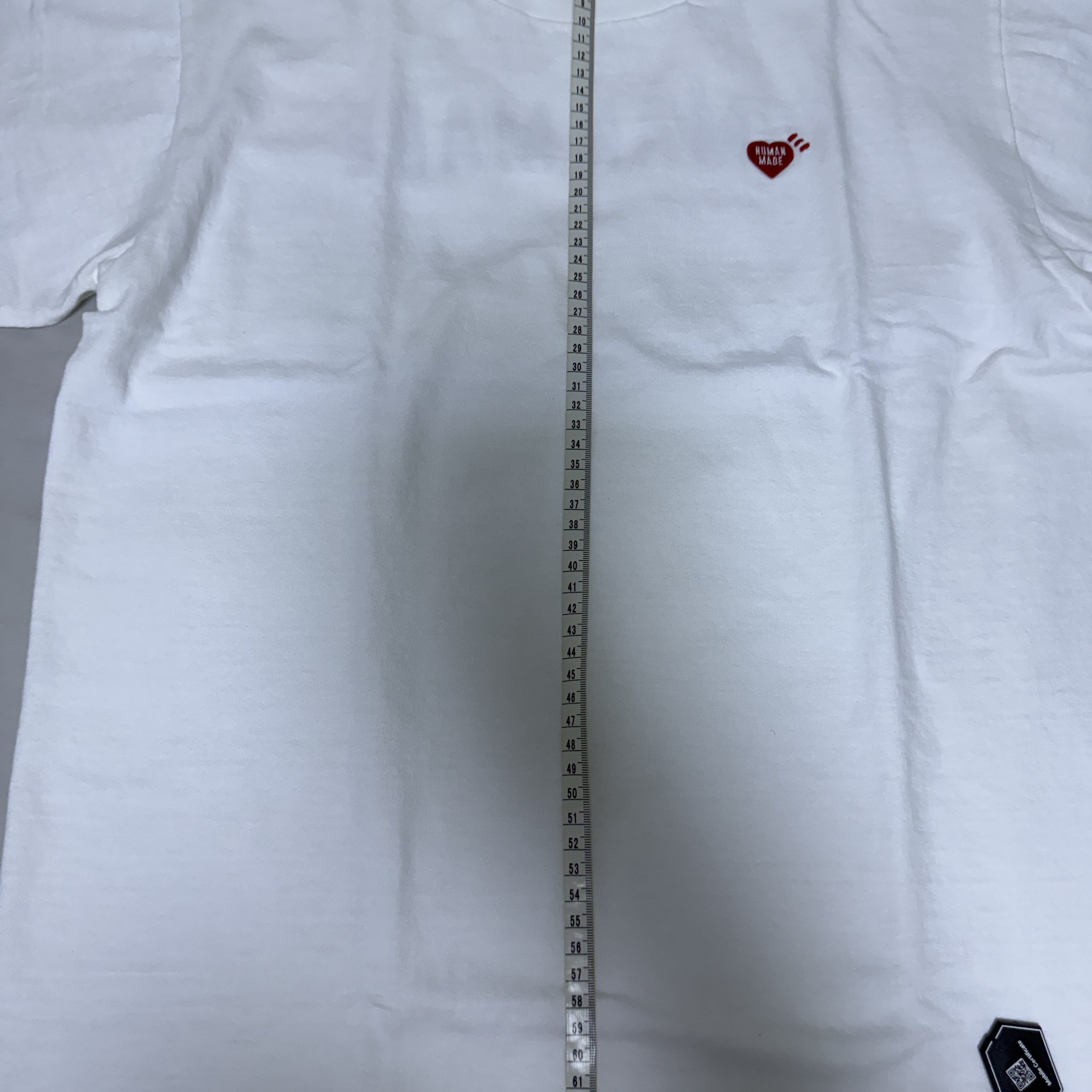 Human Made Heart Logo T-Shirt White 착용 스타일 - 2