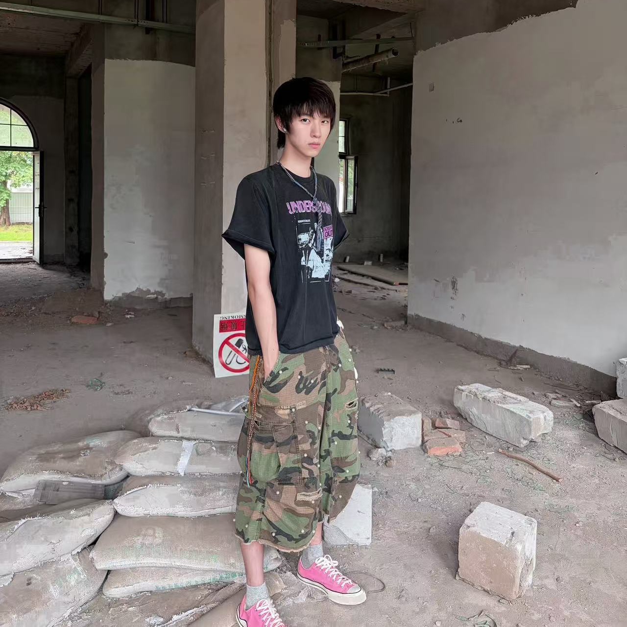 STEEPC Pearl Camouflage Bermuda Pants 착용 스타일 - 1