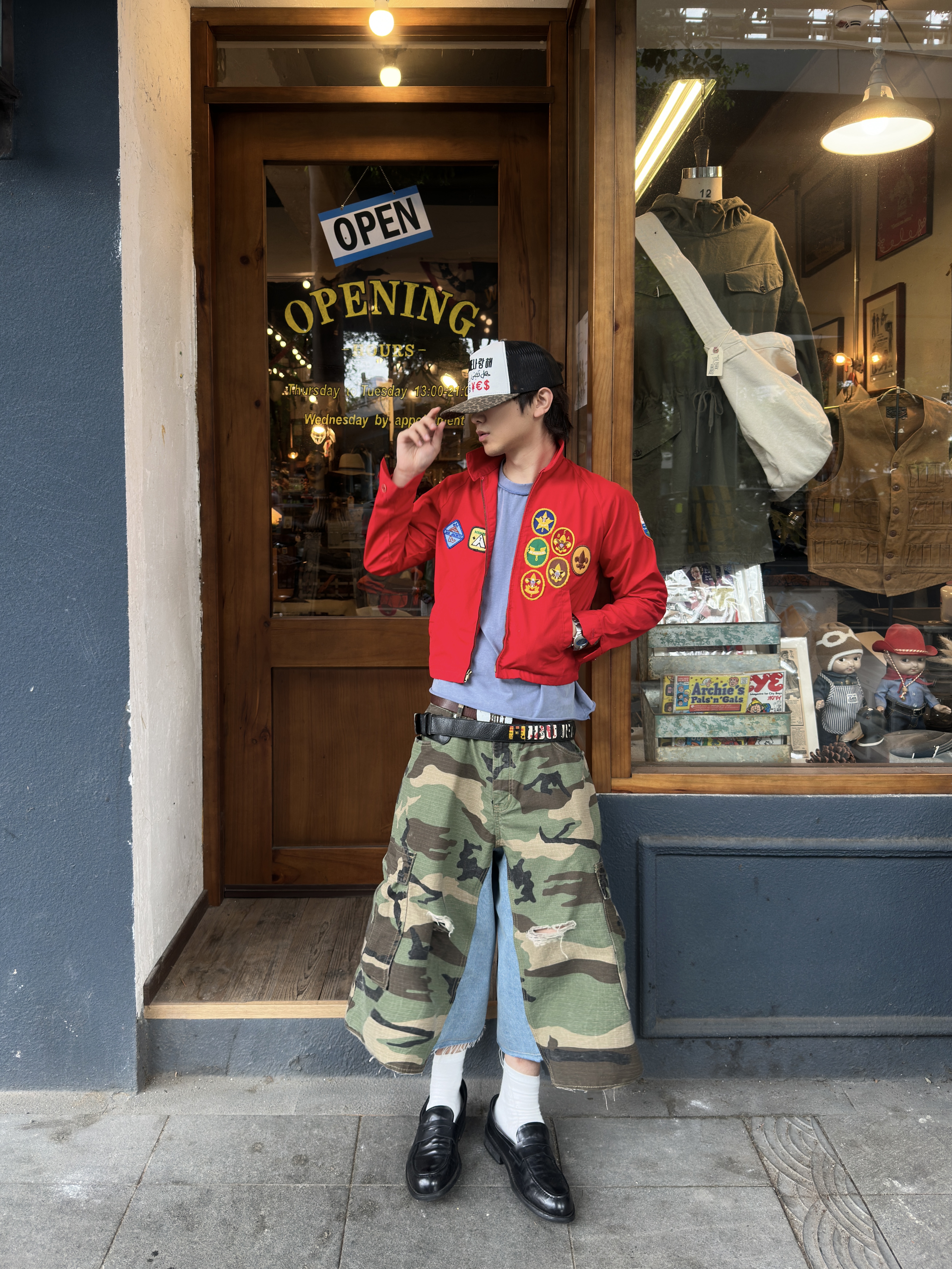 STEEPC Wednesday*Work Bermuda Pants 착용 스타일 - 1