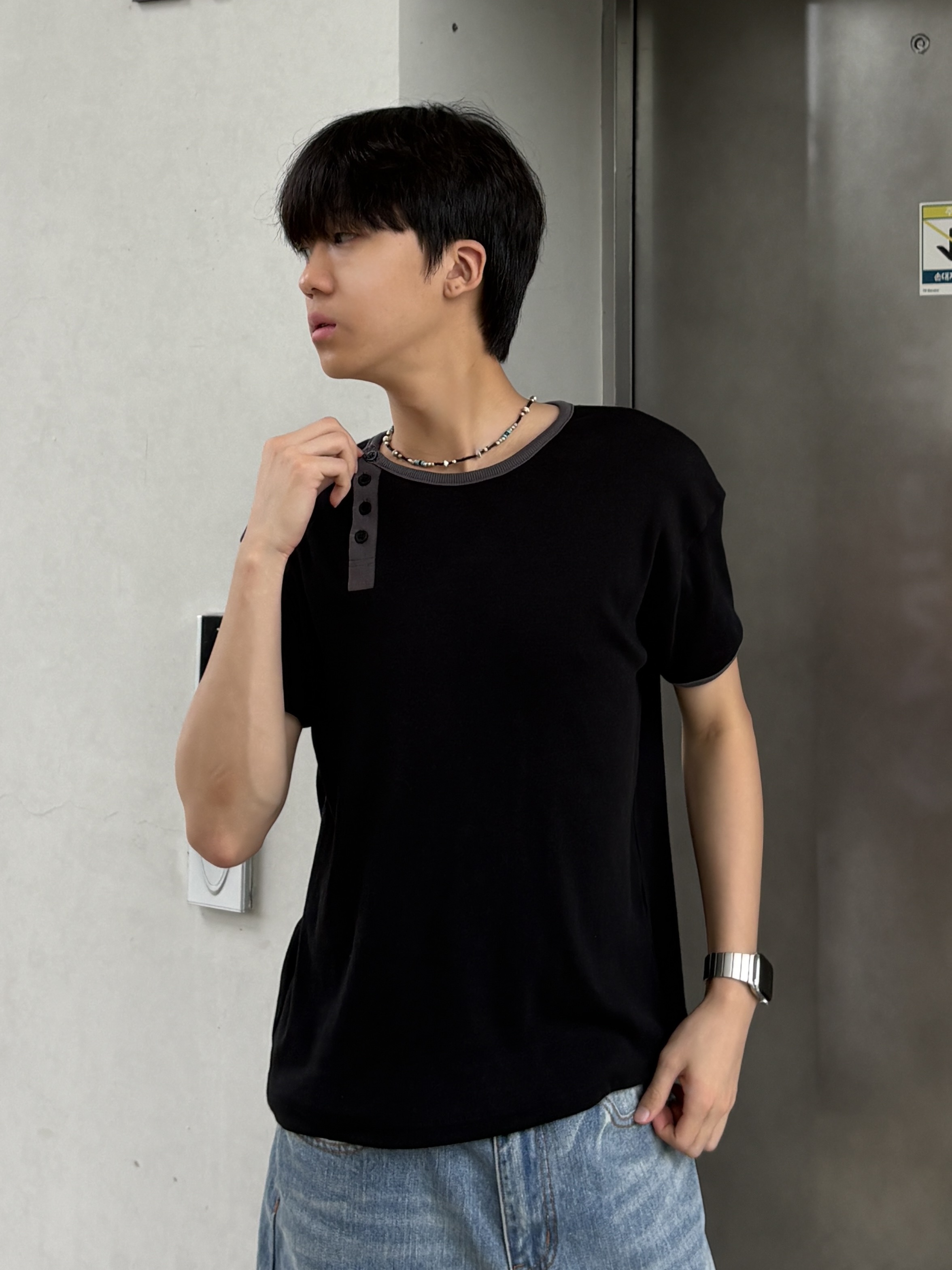 Dr. Martens 1461 Smooth Black 착용 스타일 - 4