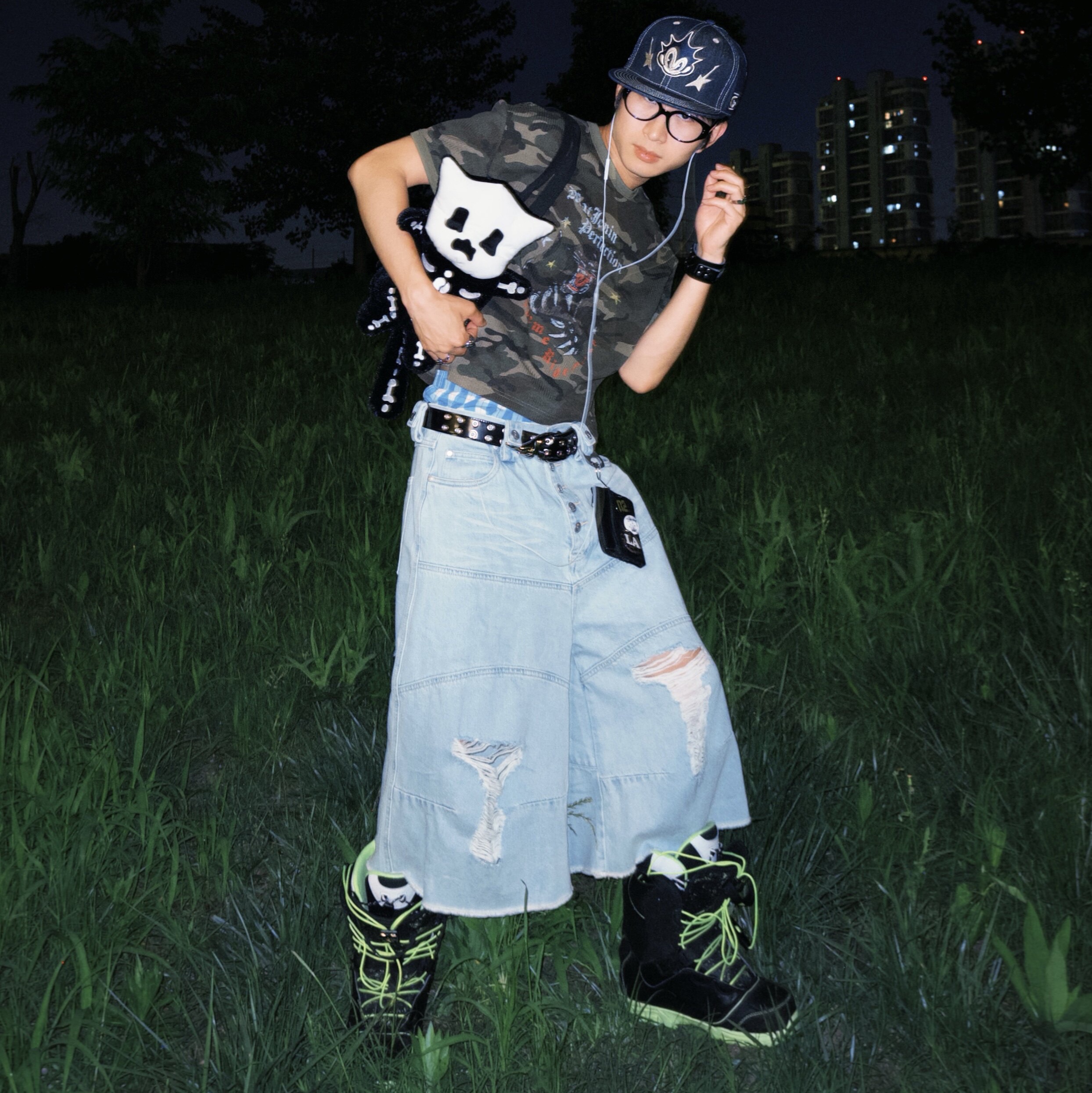 STEEPC Whisker*Denim Bermuda Pants 착용 스타일 - 1