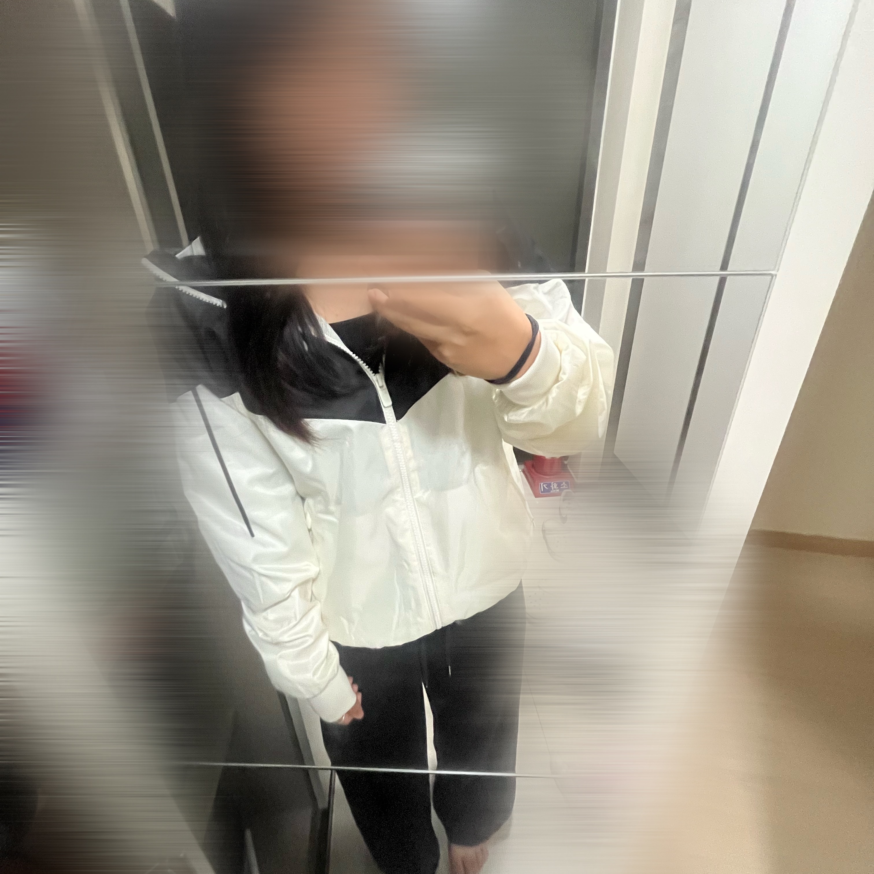 Nike NSW Windrunner Hooded Jacket Black Sail - Asia 착용 스타일