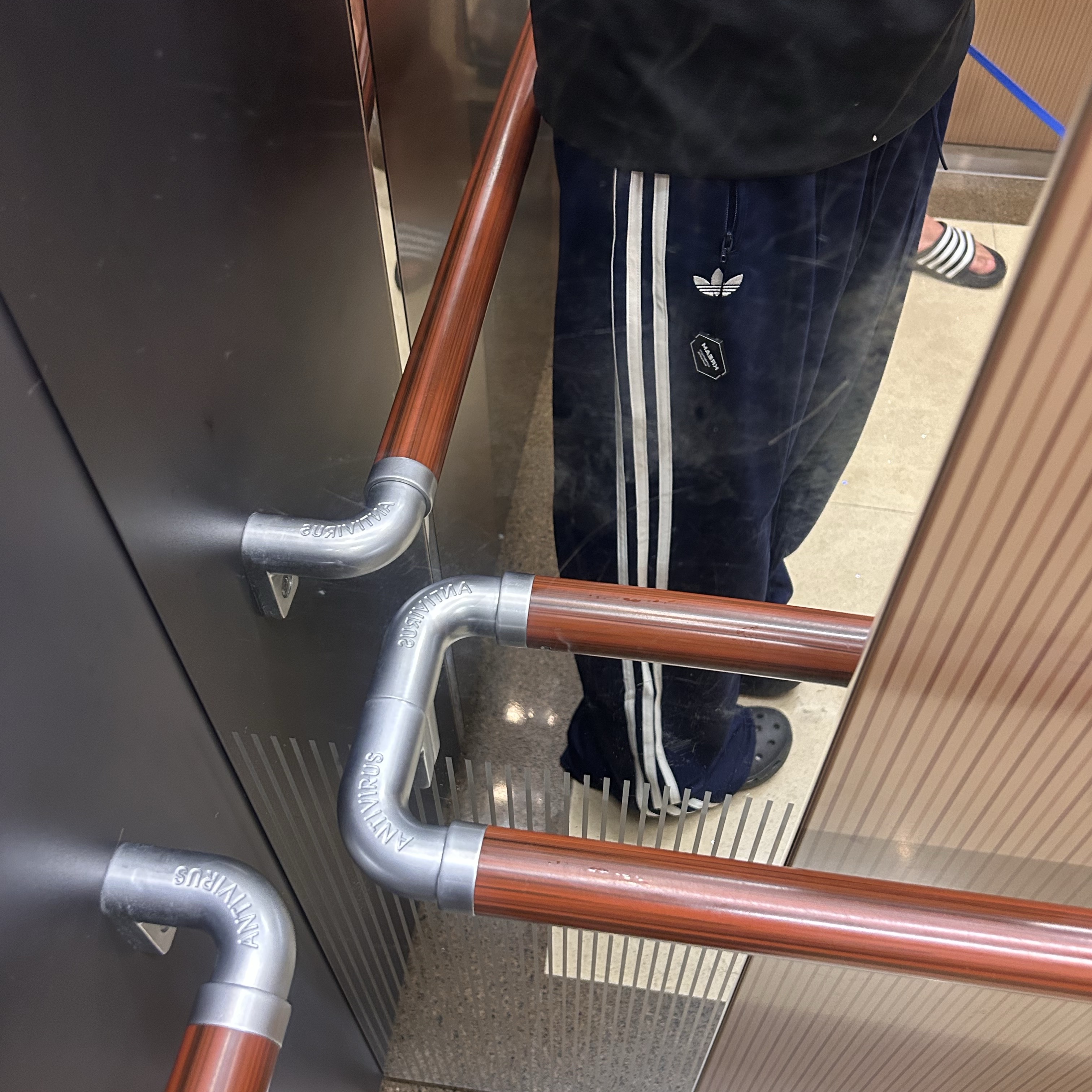 (W) Adidas Firebird Loose Track Pants Night Indigo Off White - US Sizing 착용 스타일