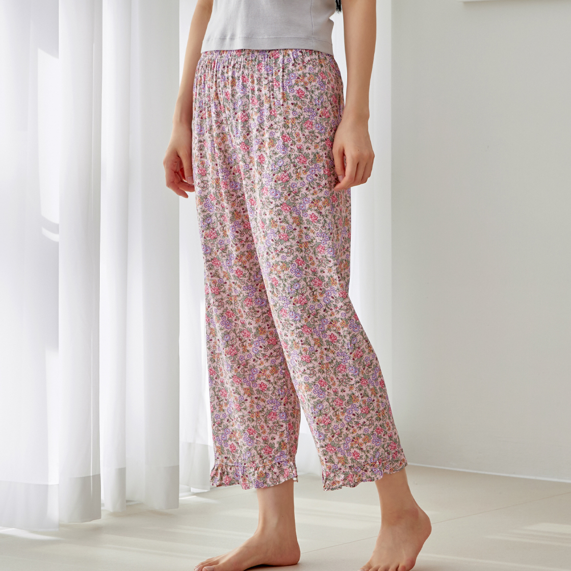 [3% 적립] 에이원 코지핏 8부 레이온 플로라 프릴 파자마 팬츠 잔꽃핑크([3% 적립] (W) AONE Cozy Fit Rayon Floral Frill Pajamas PINK) - 2