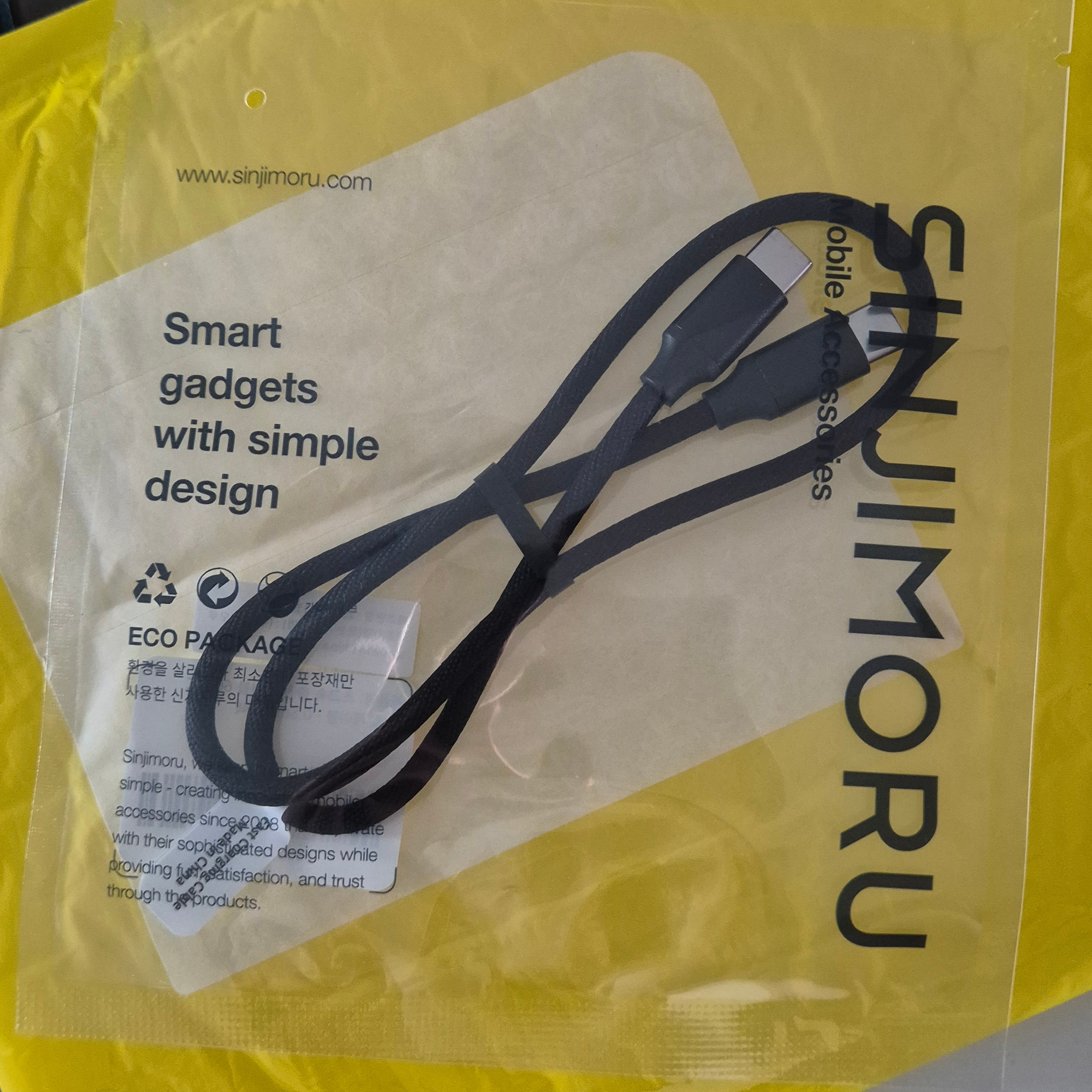 SINJIMORU Dutch 60W C to C Type Quick Charging Cable 0.5M 착용 스타일