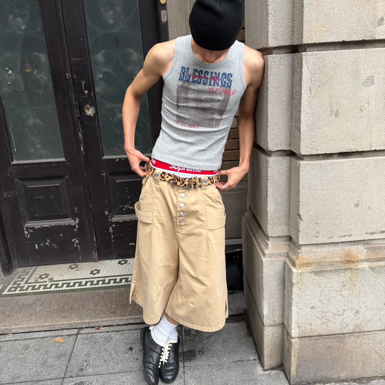 STEEPC Thursday*Long Bermuda Work Pants, Supreme Hanes Boxer Briefs Black (4 Pack) 착용 스타일 - 1