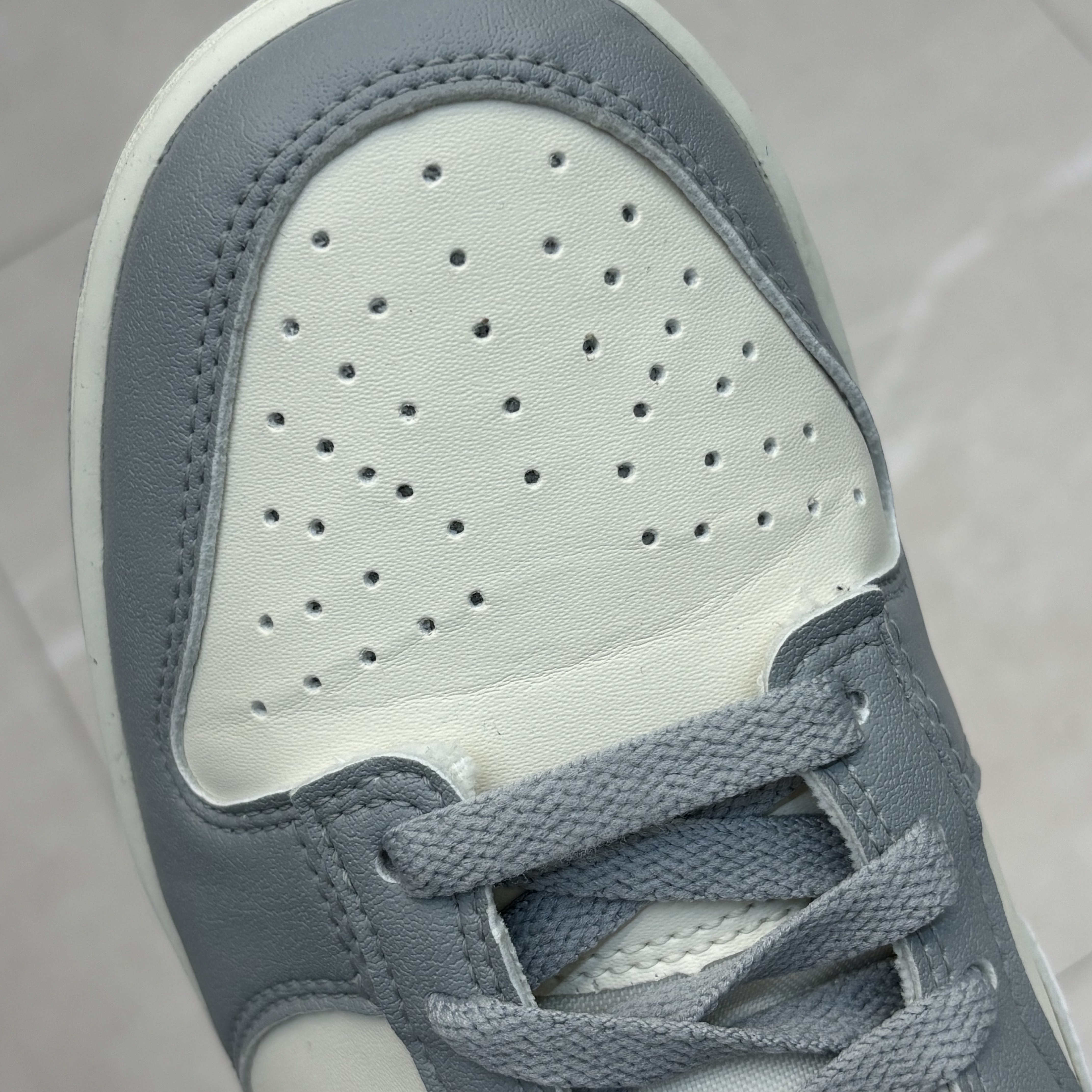 (W) Nike Dunk Low Next Nature Light Smoke Grey Pink Rise 착용 스타일 - 1