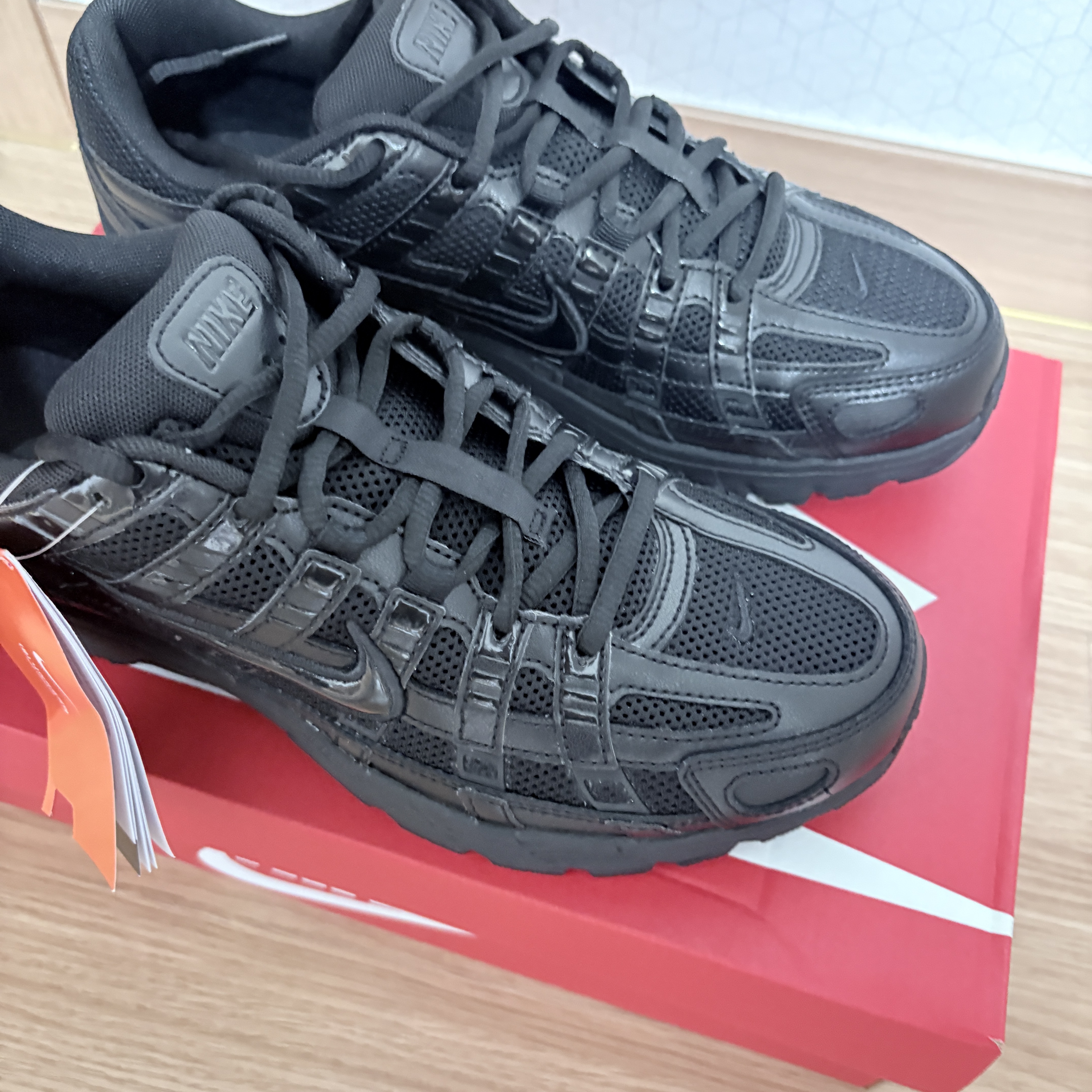 Nike P-6000 Black 착용 스타일