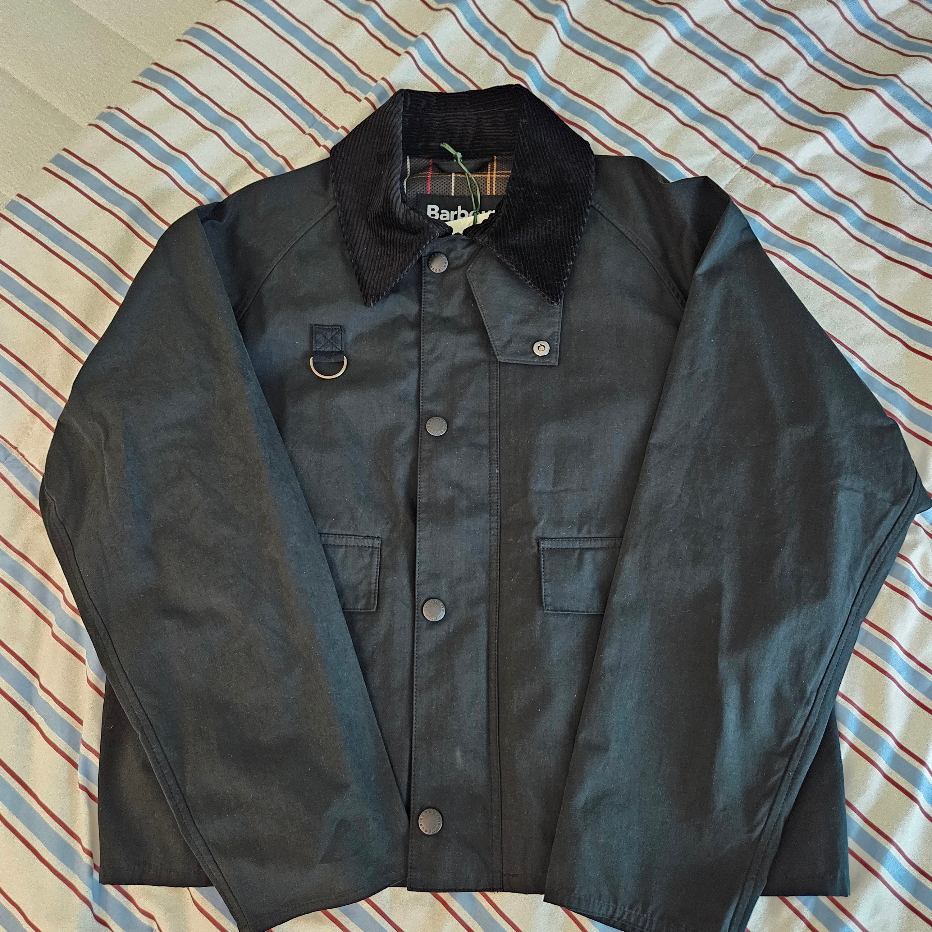 Barbour Spey Oversized Casual Jacket Classic Black 착용 스타일