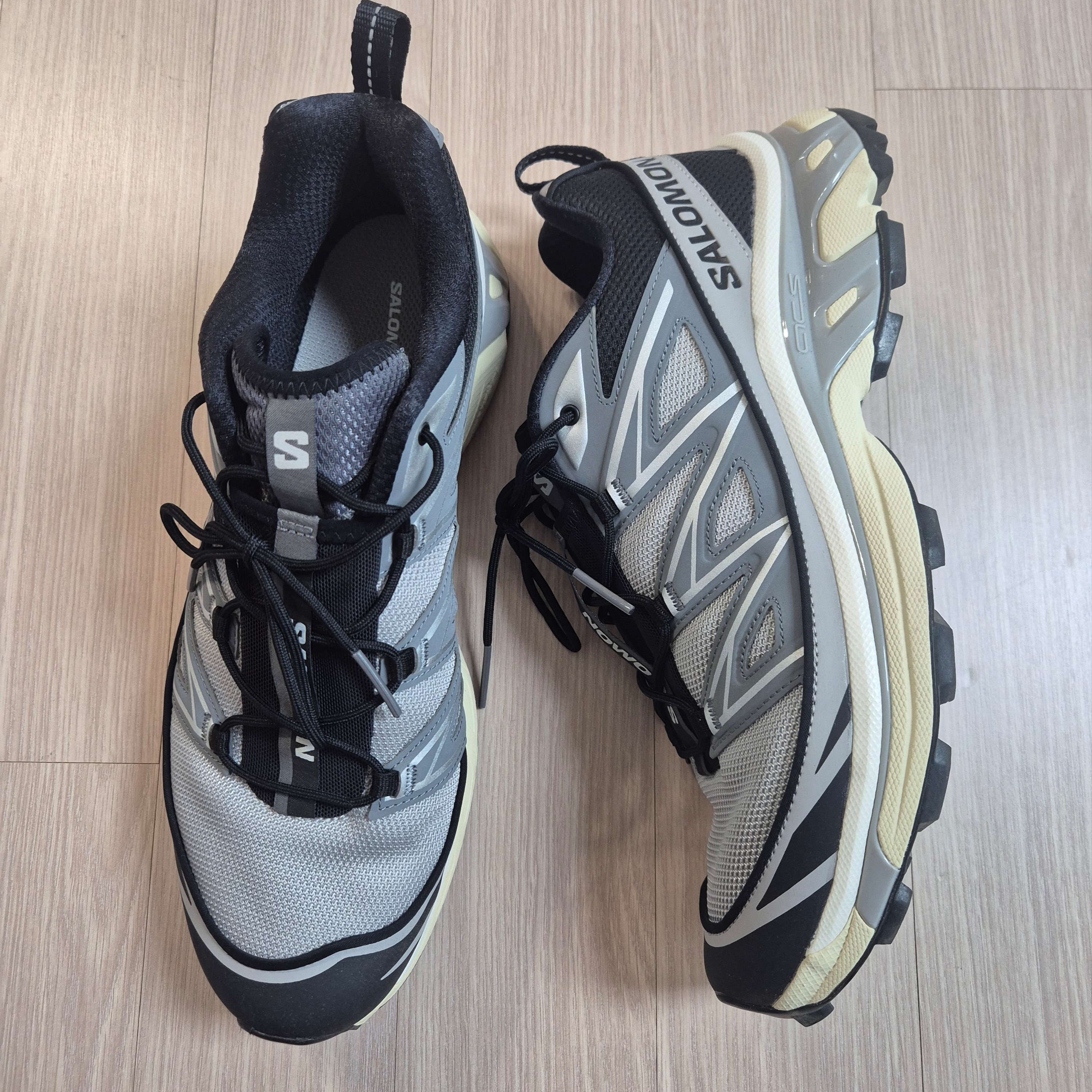 Salomon XT-6 Expanse Alloy Quiet Shade 착용 스타일 - 5