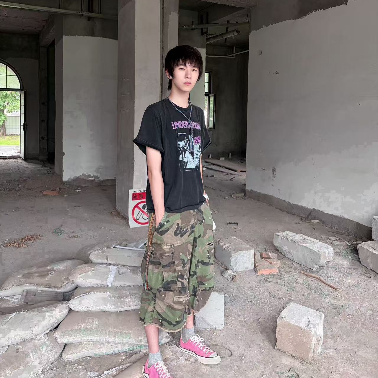 STEEPC Pearl Camouflage Bermuda Pants 착용 스타일 - 2