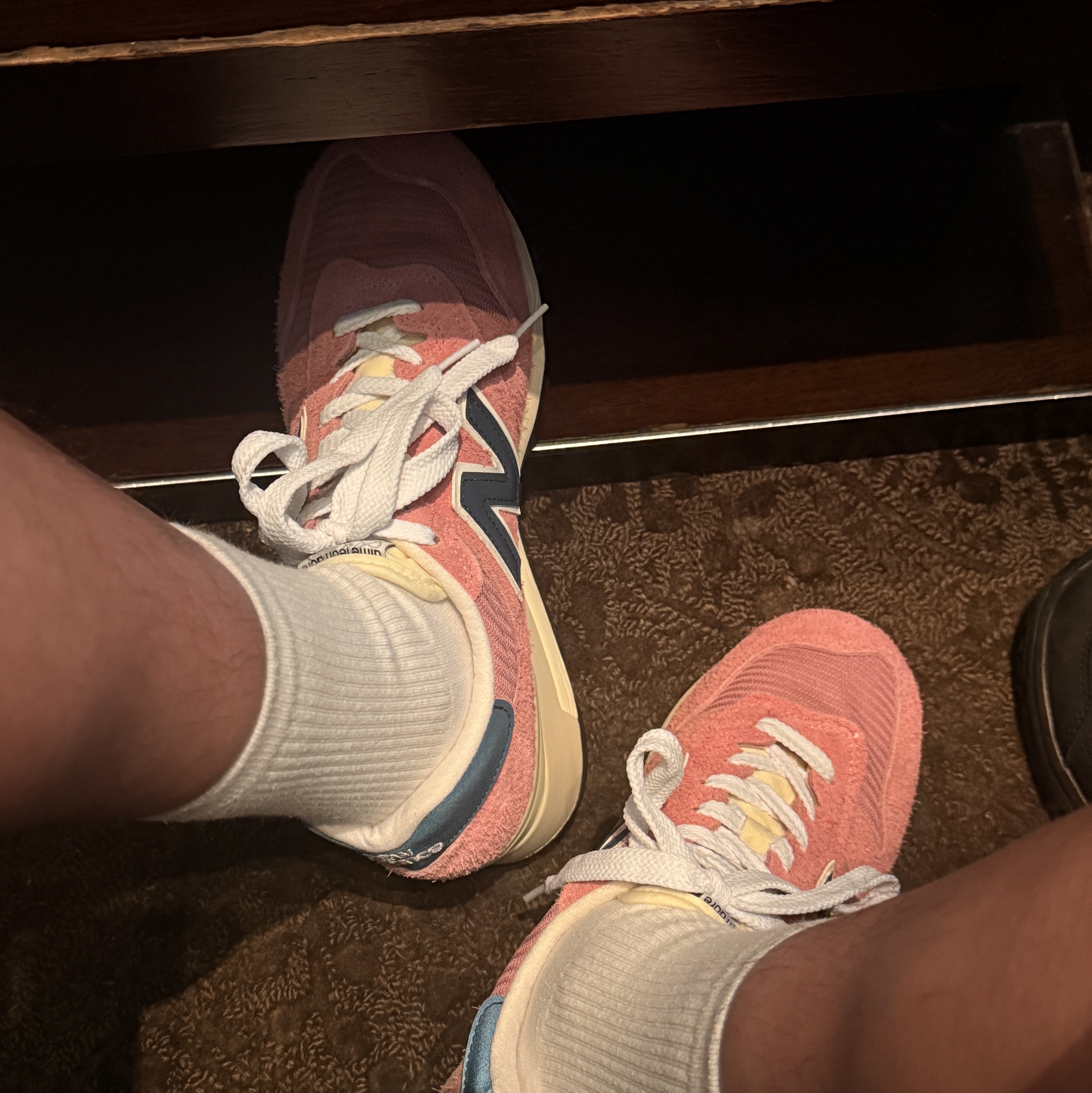 New Balance x Aime Leon Dore 1300 Dusty Pink 착용 스타일