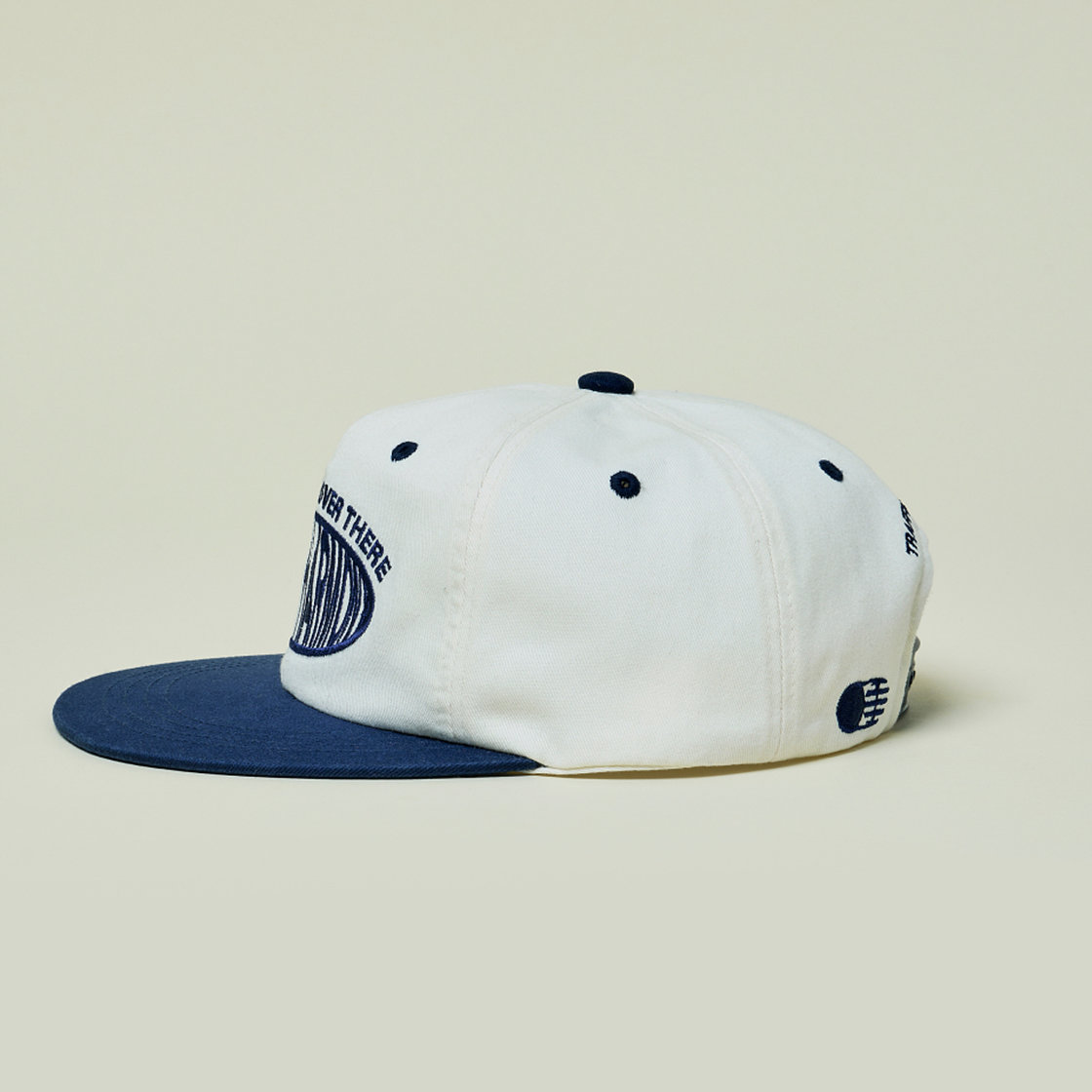 트래픽하모니 라운드 로고 트러커햇 아이보리&네이비(Traffic Harmony Round Logo Trucker Hat Ivory & Navy) - 5